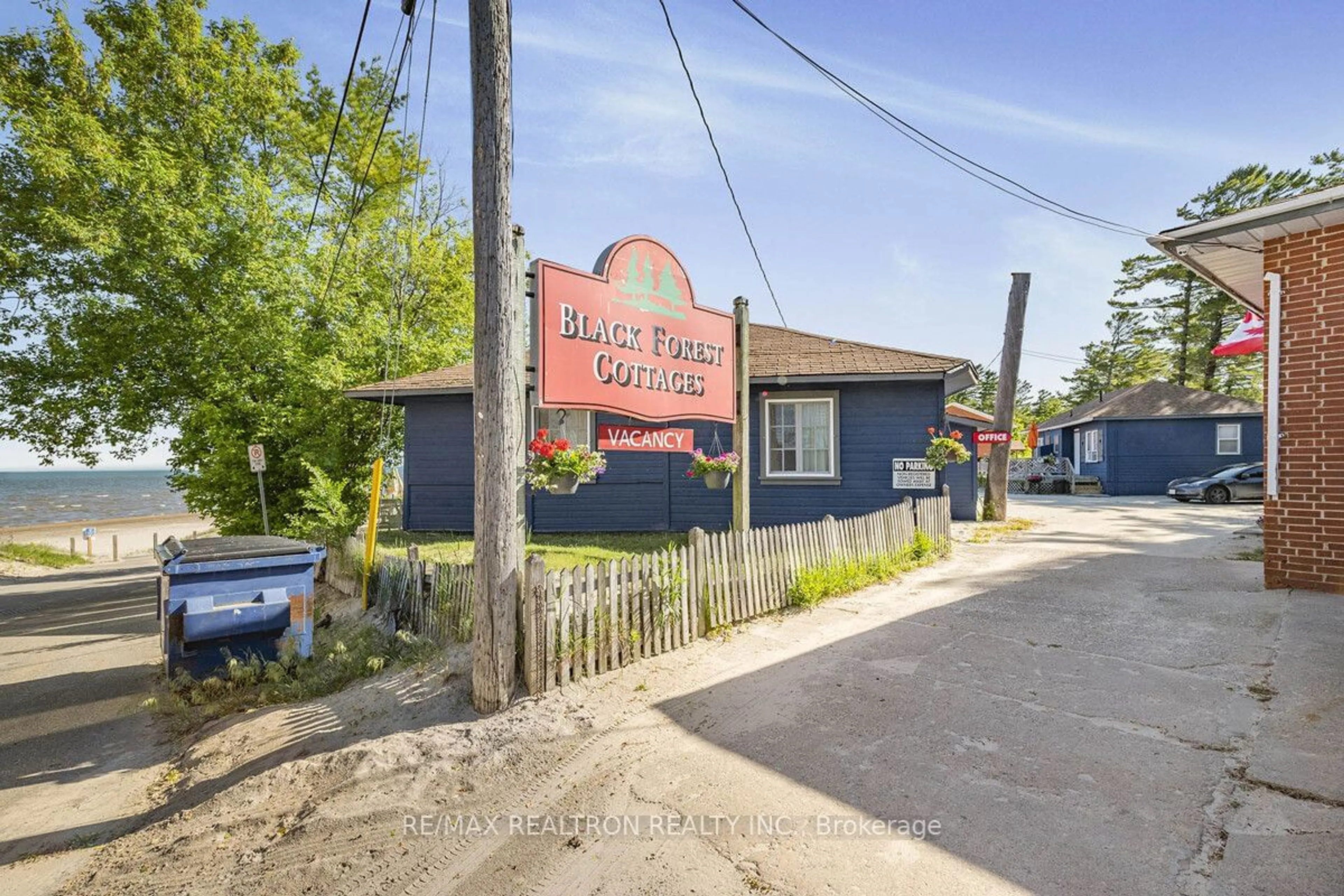 A pic from exterior of the house or condo, the front or back of building for 11 12th St, Wasaga Beach Ontario L9Z 2J9