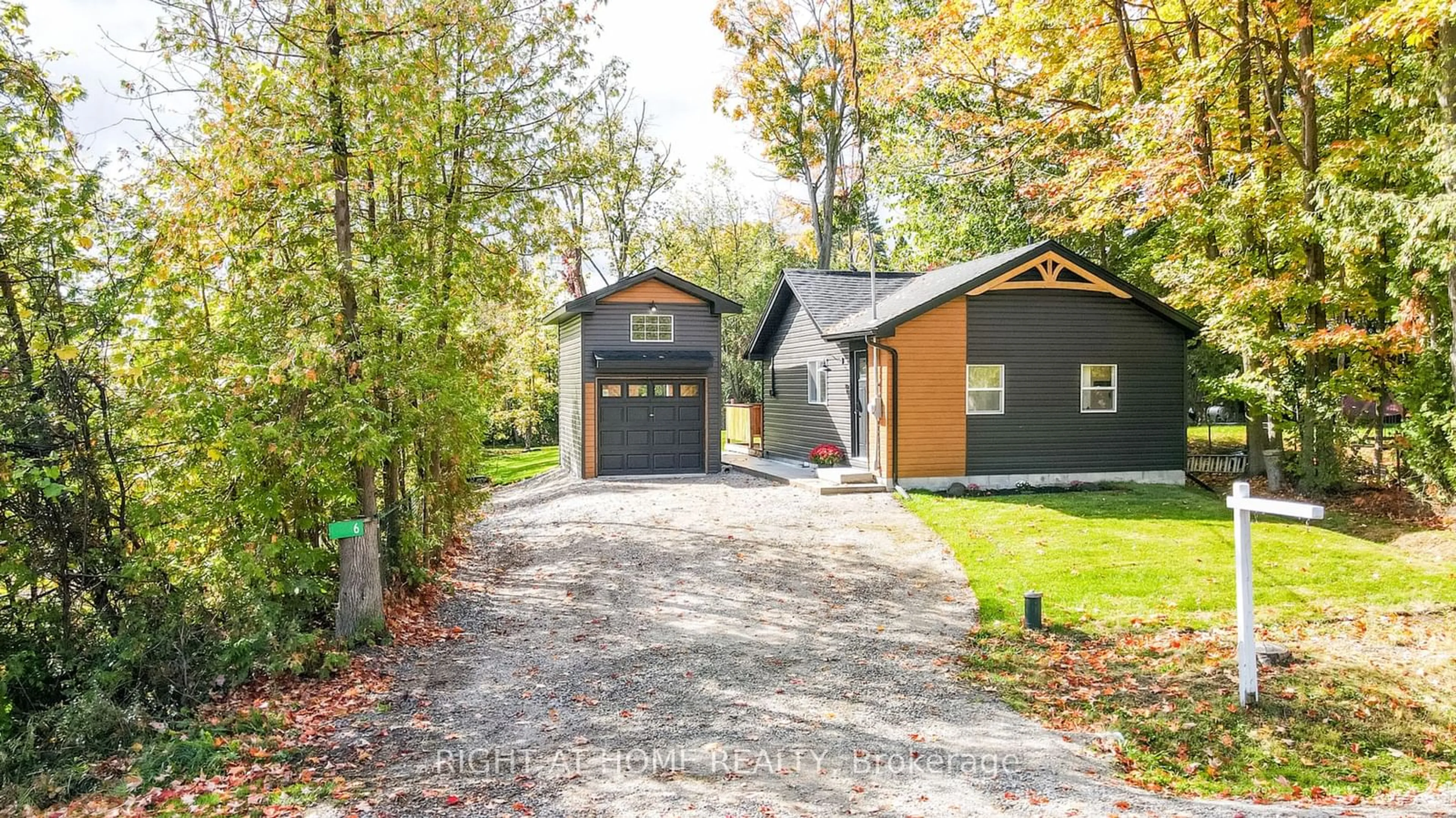 Frontside or backside of a home, cottage for 6 Blackman Blvd, Oro-Medonte Ontario L0L 1T0