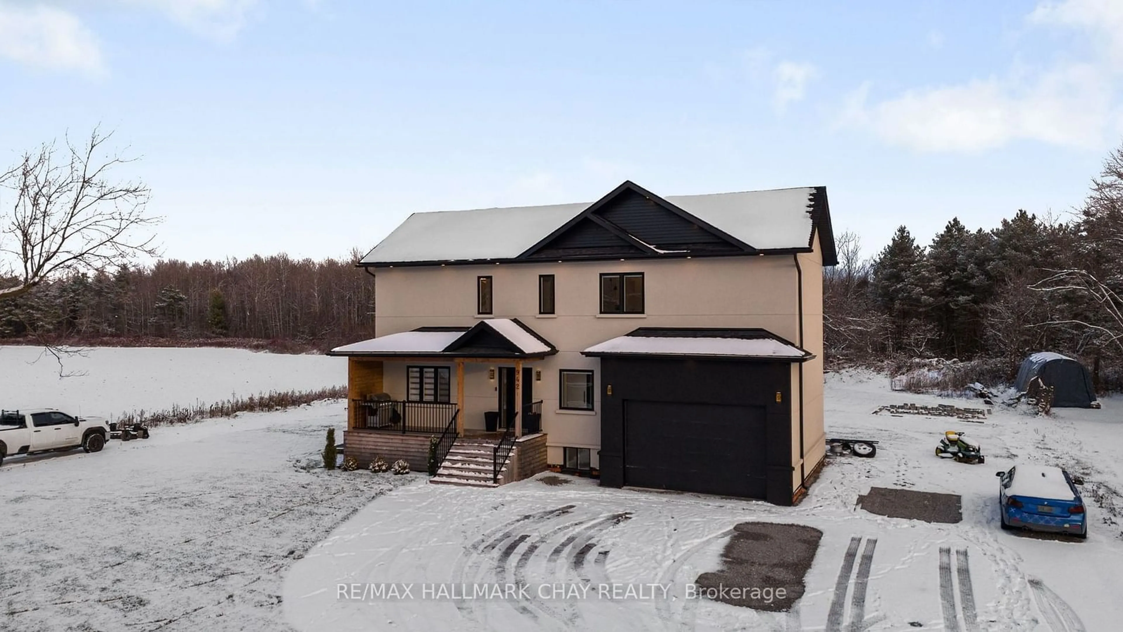 Unknown for 942 ESSA Rd, Barrie Ontario L9J 0A7