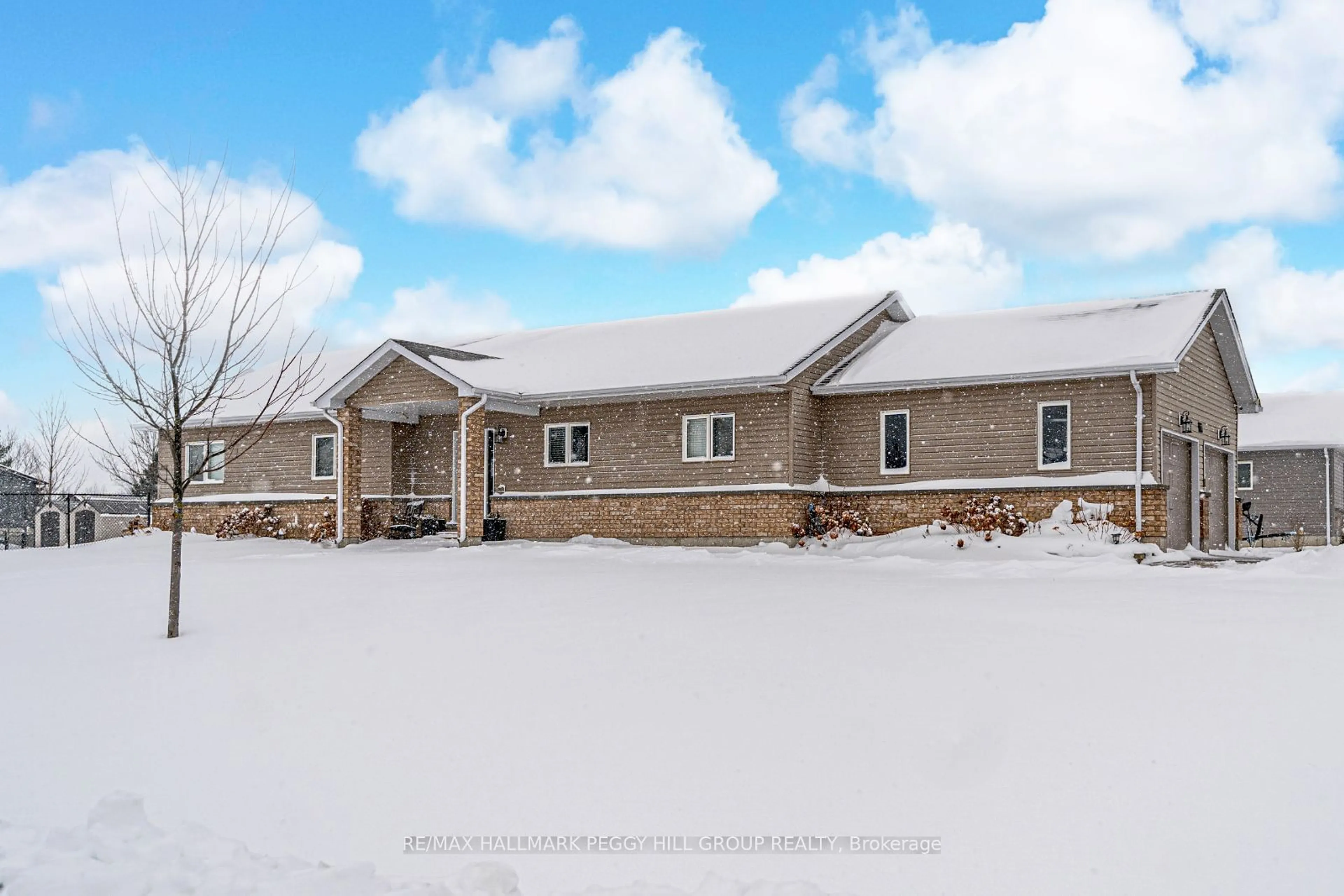 A pic from exterior of the house or condo, the front or back of building for 21 Keyzer Dr, Oro-Medonte Ontario L0K 2G0