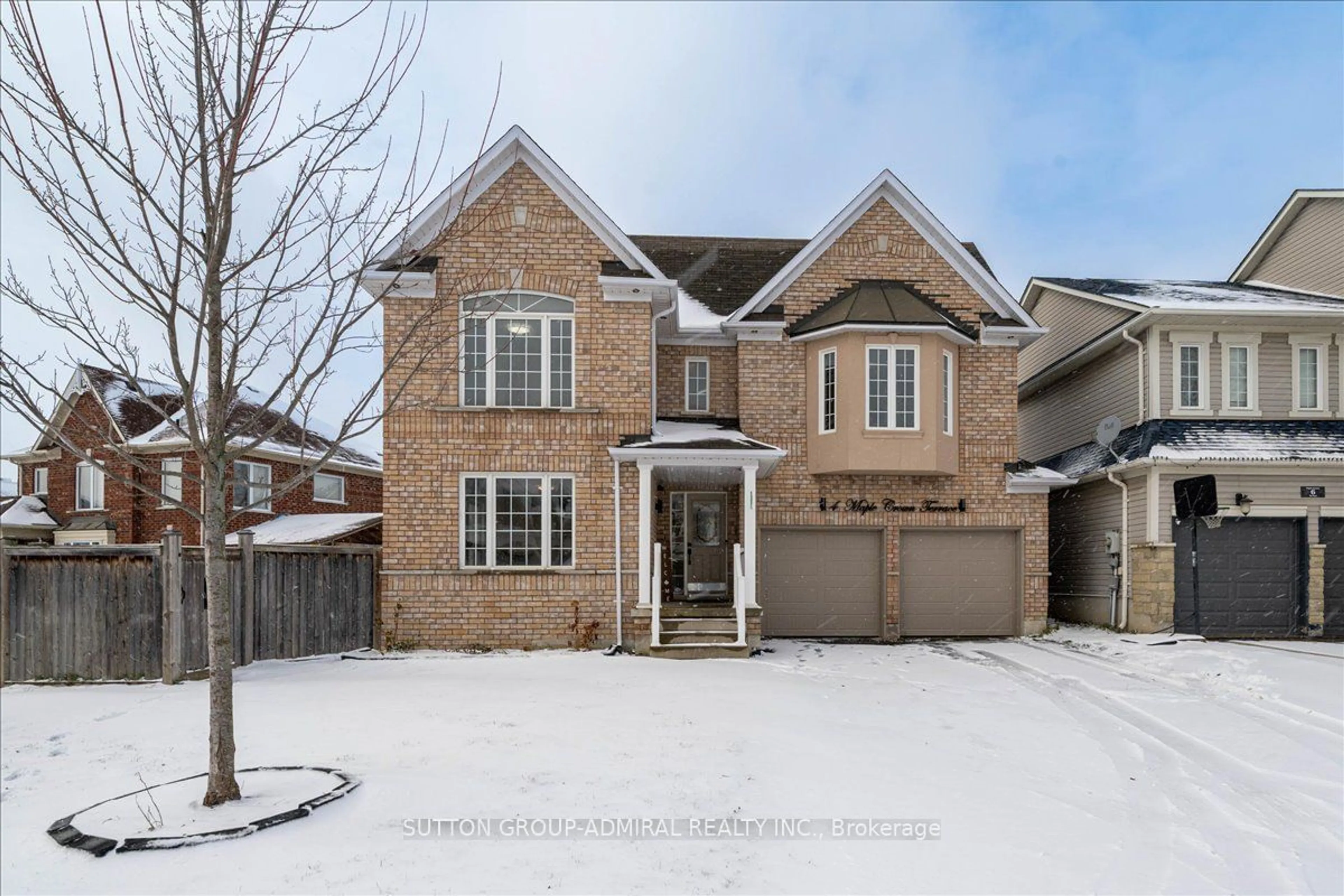 Frontside or backside of a home, the street view for 4 Maple Crown Terr, Barrie Ontario L4M 7H3