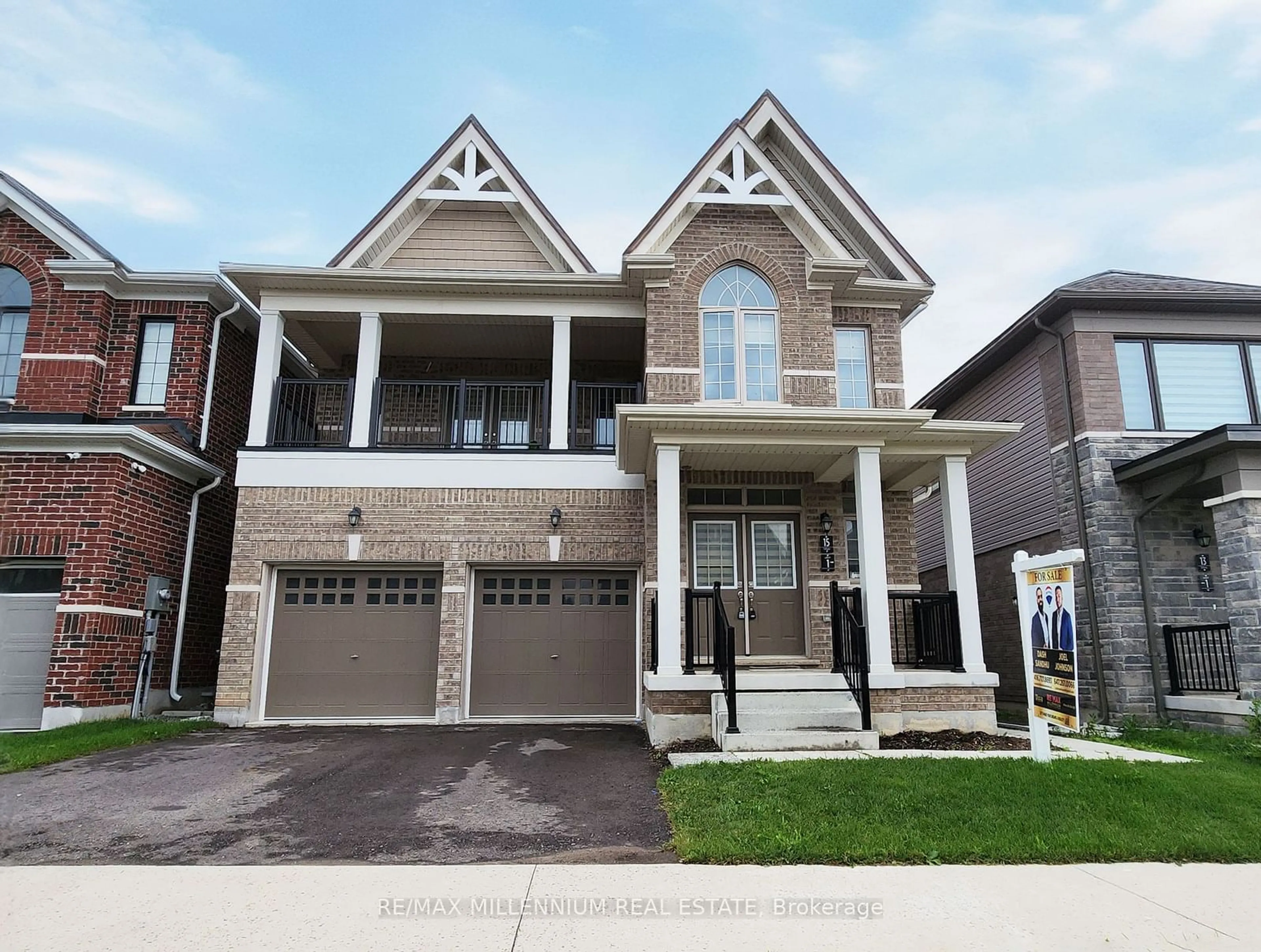 Frontside or backside of a home, the street view for 15 Valleybrook Rd, Barrie Ontario L9S 2Z8