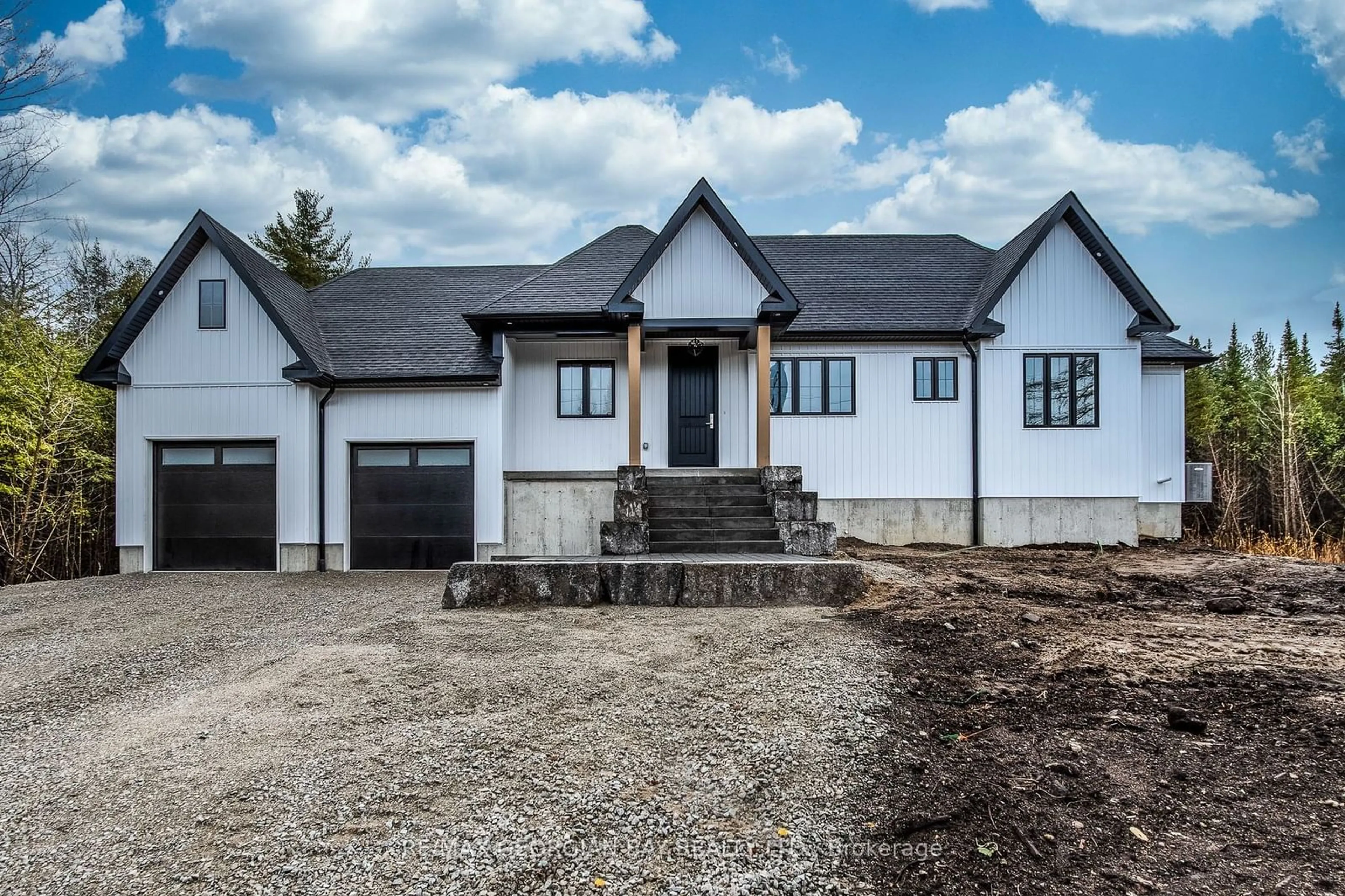 Frontside or backside of a home, cottage for 2244 Champlain Rd, Tiny Ontario L9M 1R2