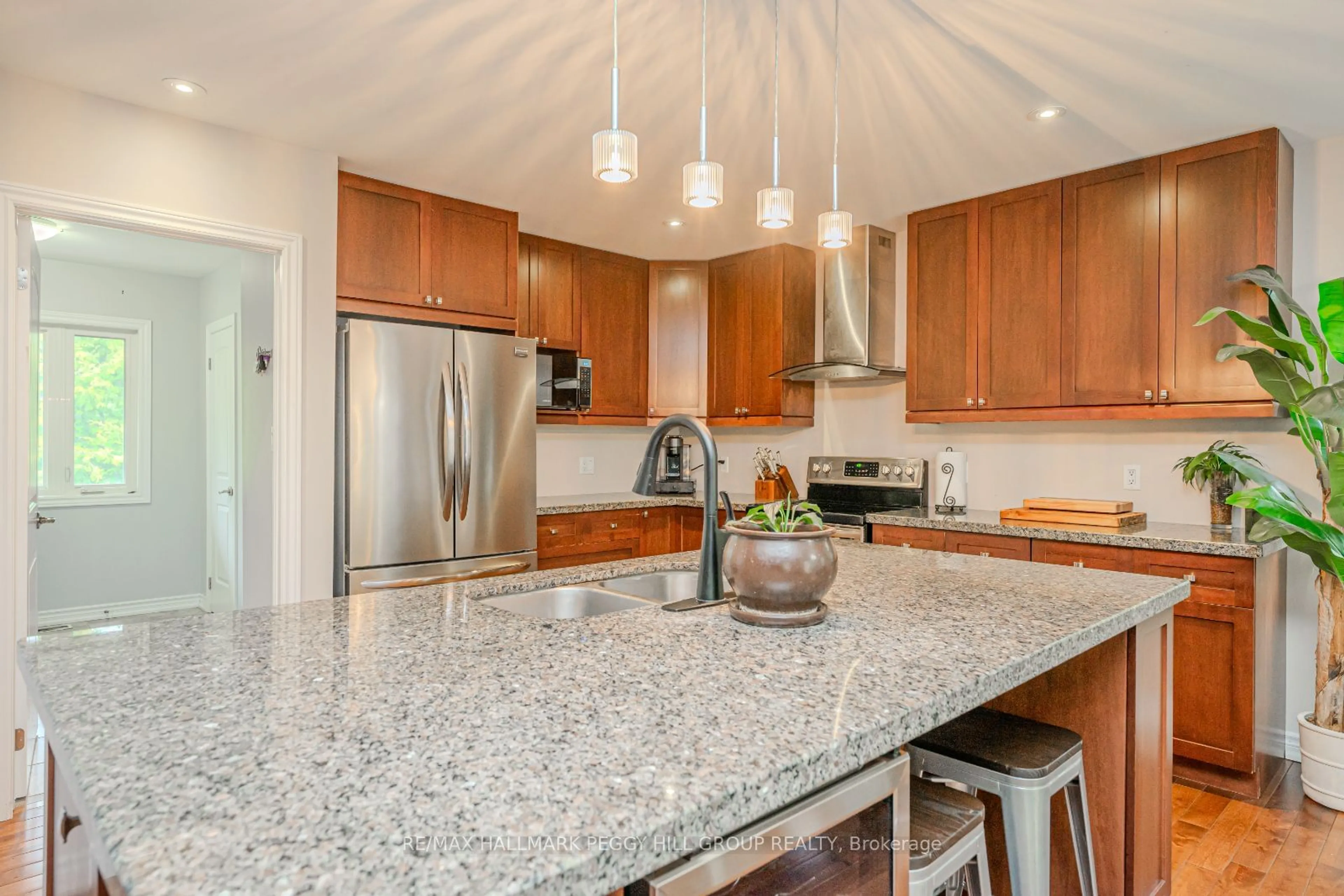 Open concept kitchen, unknown for 3 Jermey Lane, Oro-Medonte Ontario L0L 1T0