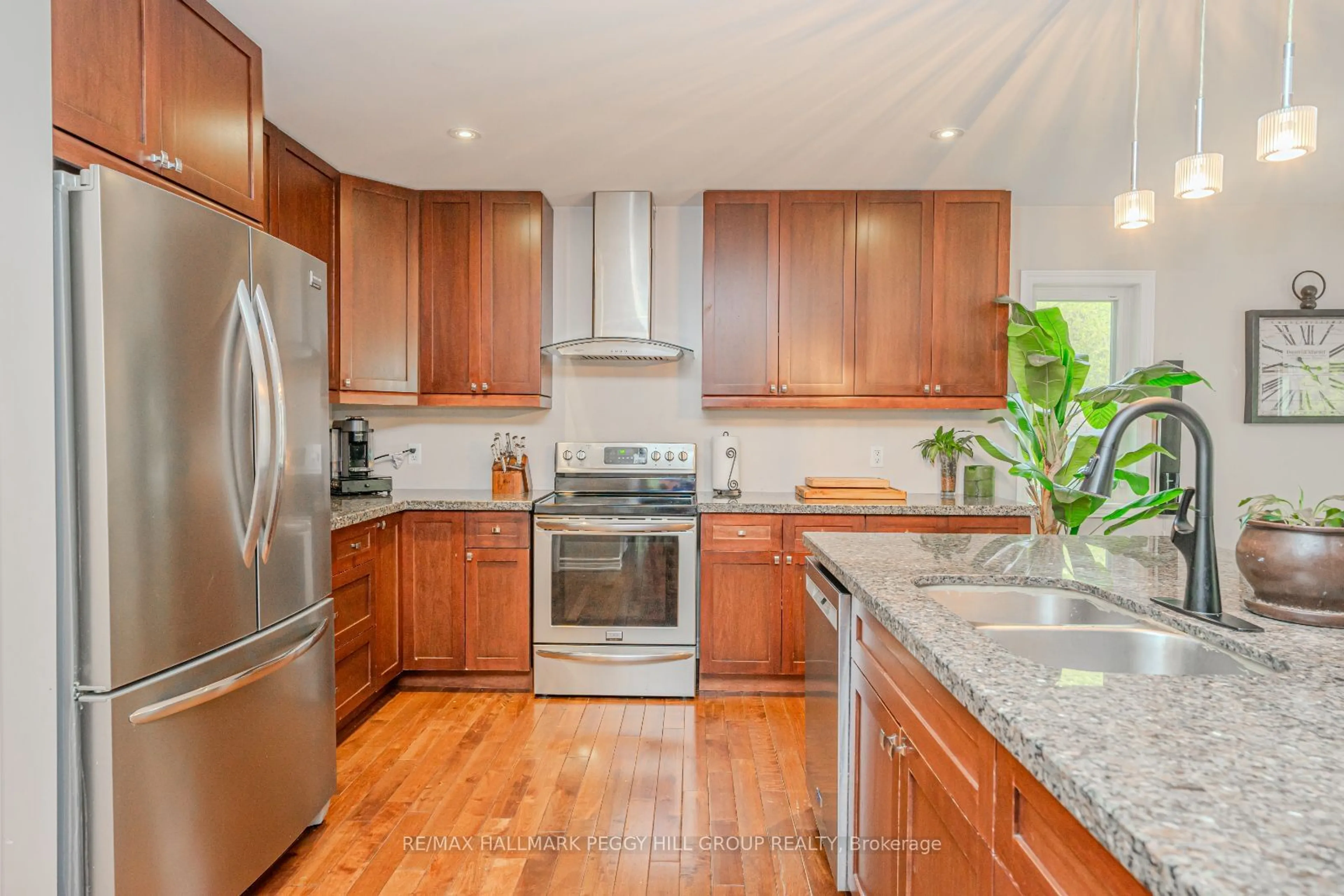 Open concept kitchen, unknown for 3 Jermey Lane, Oro-Medonte Ontario L0L 1T0