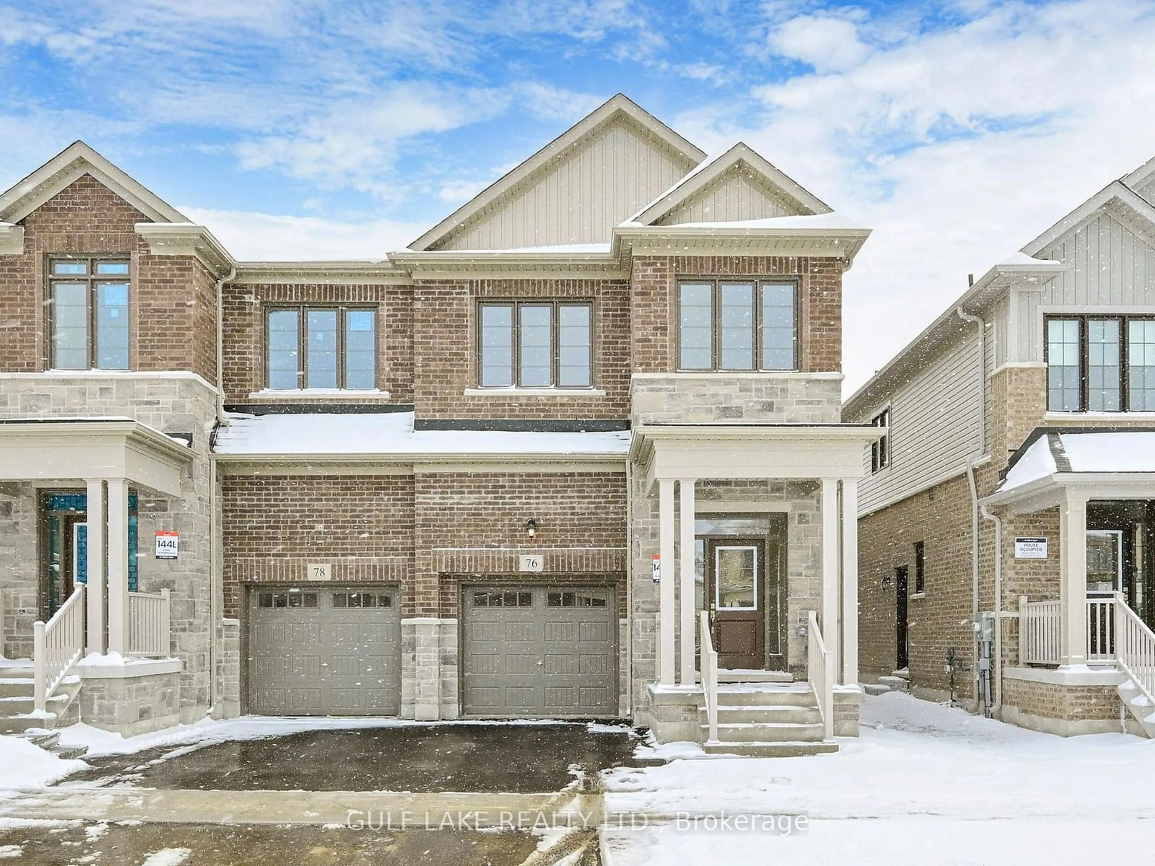 Home with brick exterior material, street for 76 Phoenix Blvd, Barrie Ontario L9J 0C1