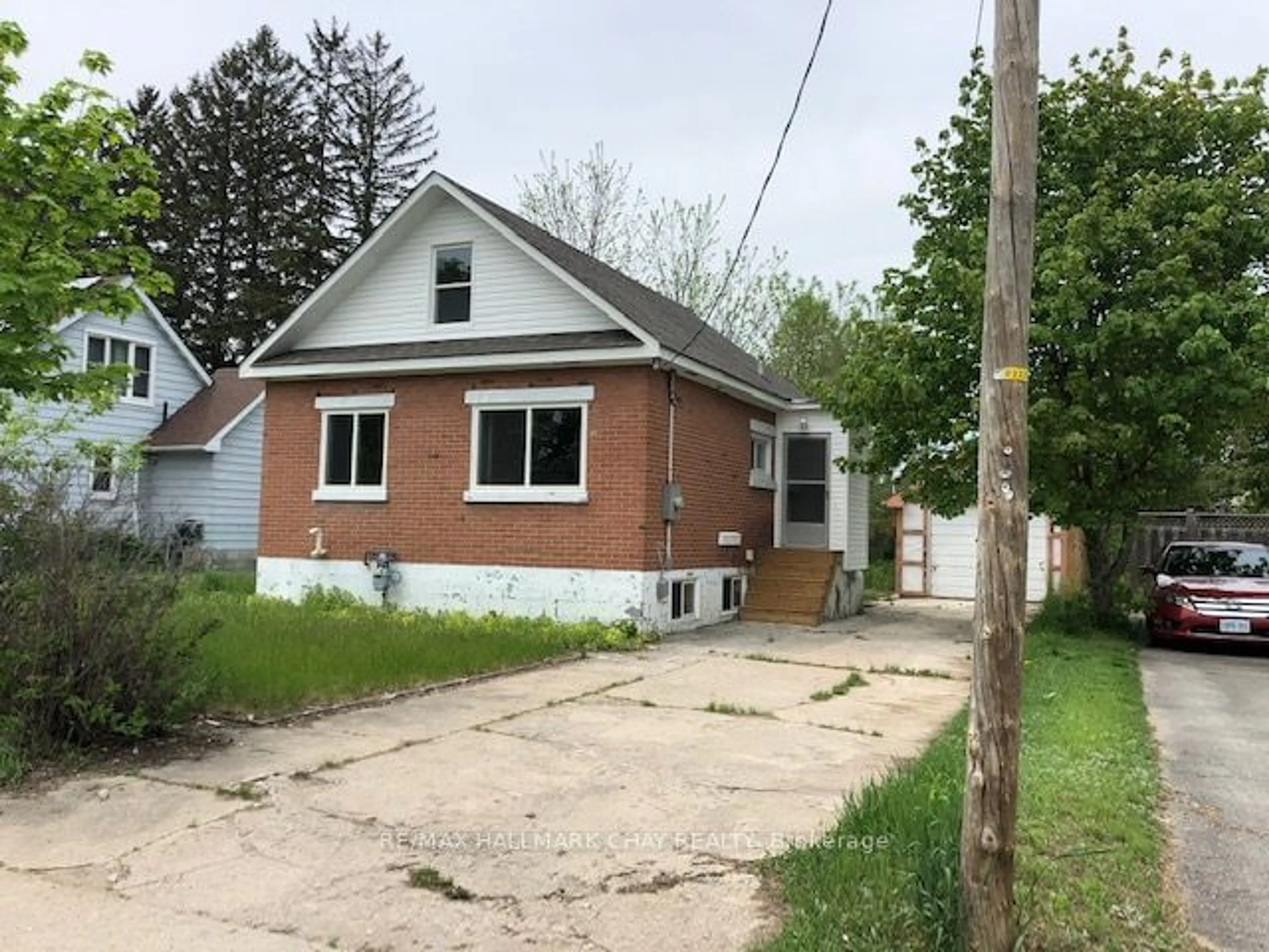 Home with brick exterior material, street for 12 Dufferin St #1, 2, C, Barrie Ontario L4N 2J7