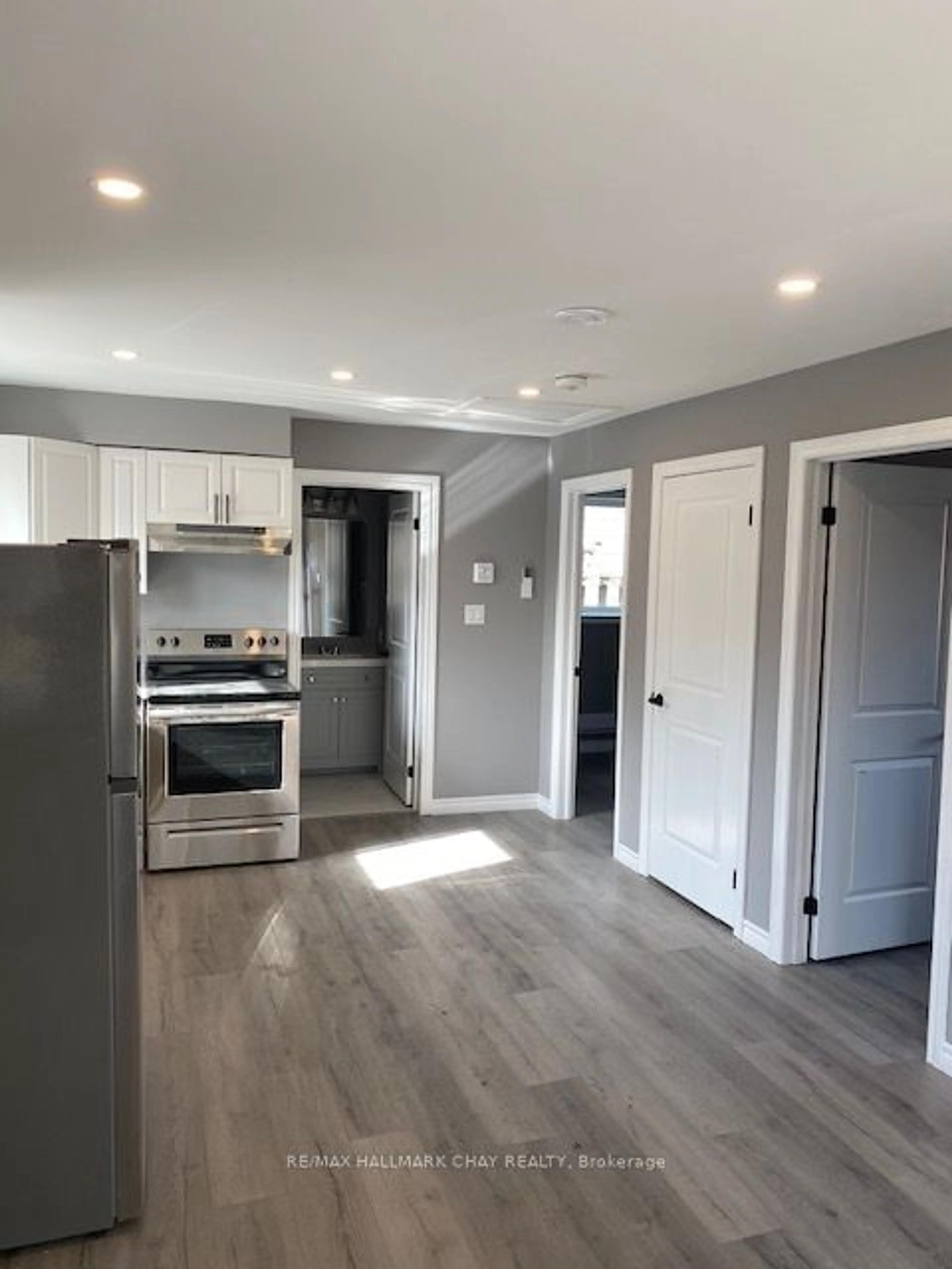 Open concept kitchen, unknown for 12 Dufferin St #1, 2, C, Barrie Ontario L4N 2J7