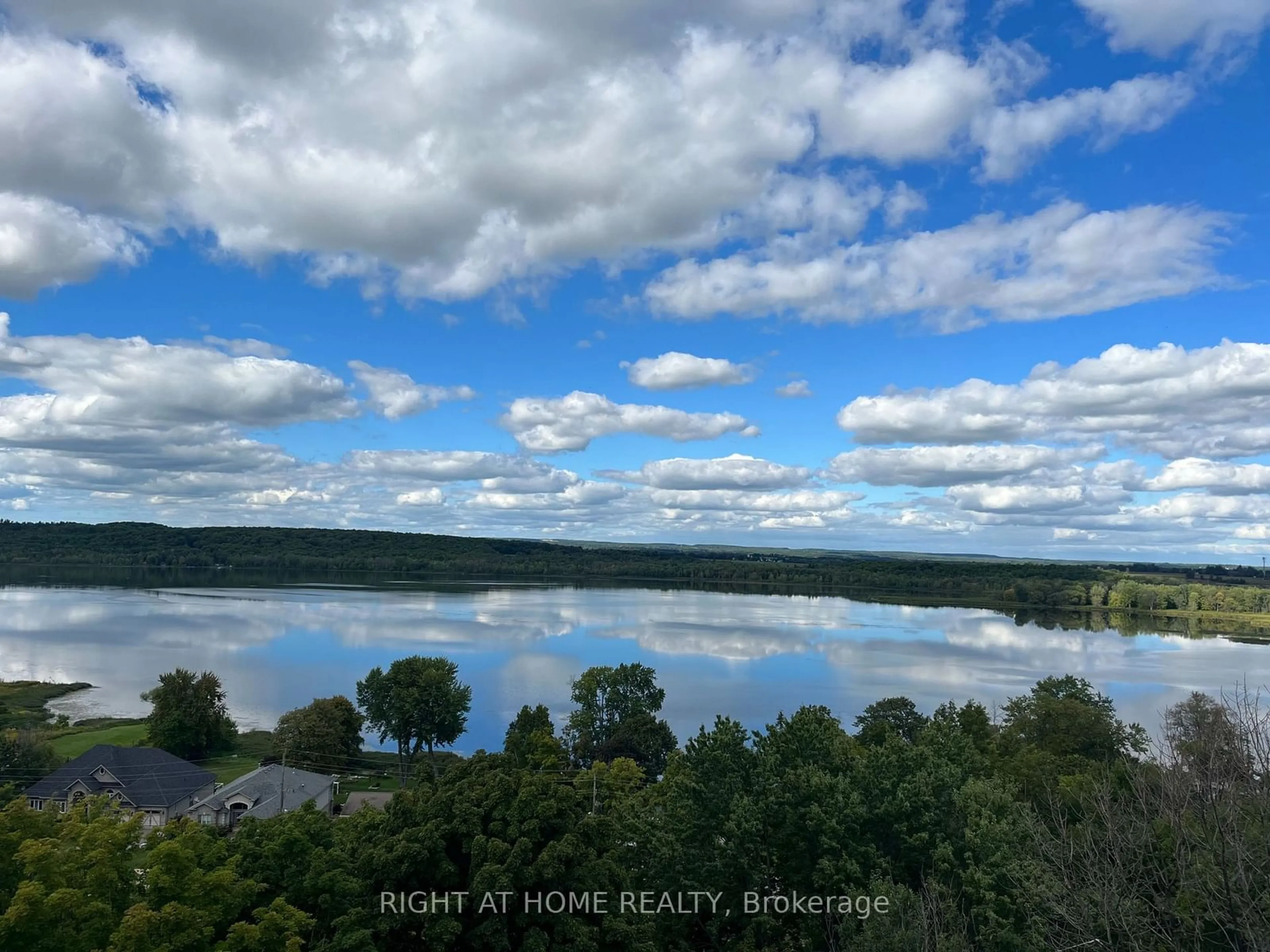 A pic from outside/outdoor area/front of a property/back of a property/a pic from drone, water/lake/river/ocean view for 58 Lakeside Terr #1006, Barrie Ontario L4M 7B9