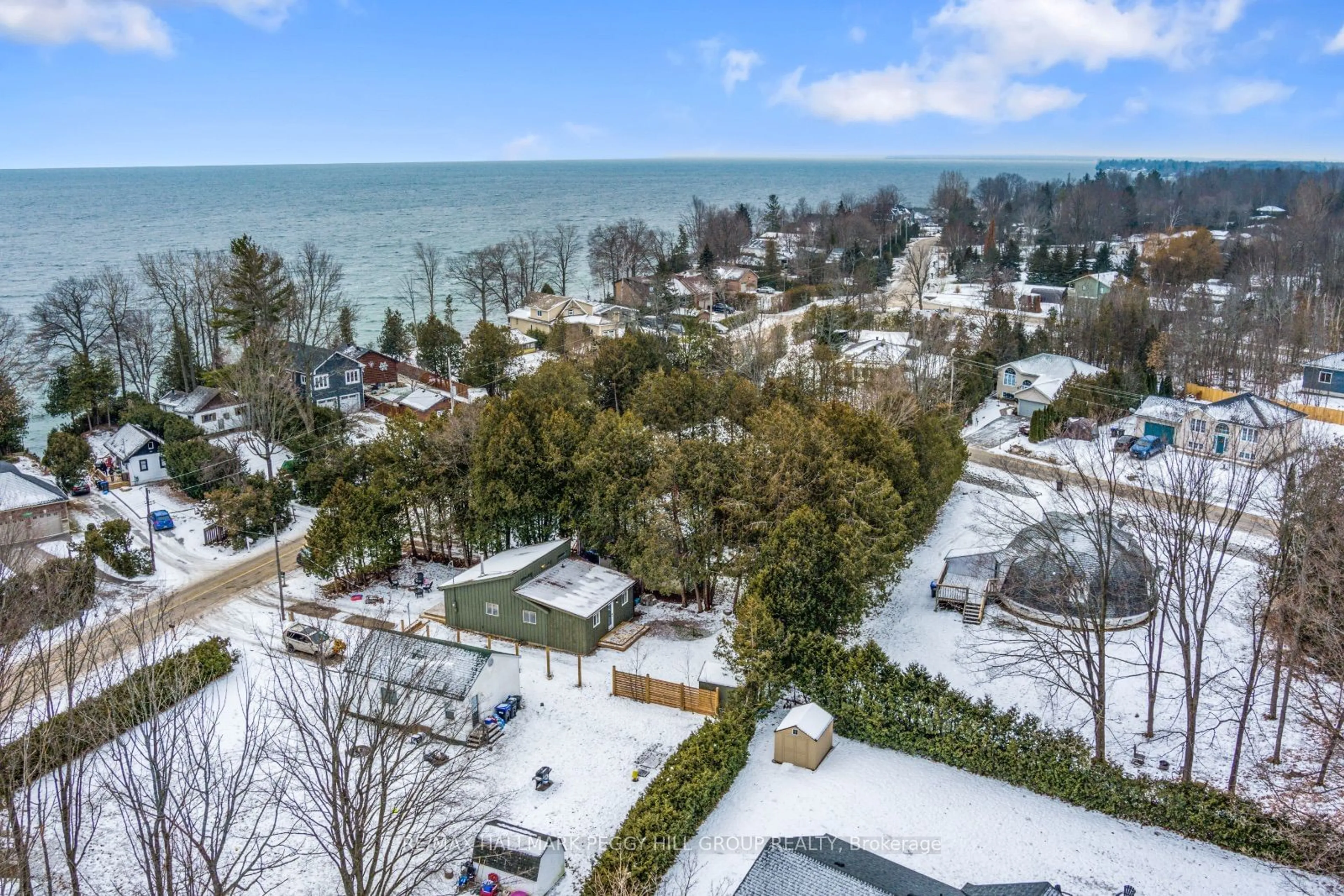 A pic from outside/outdoor area/front of a property/back of a property/a pic from drone, water/lake/river/ocean view for 47 Campbell Ave, Oro-Medonte Ontario L0L 1T0