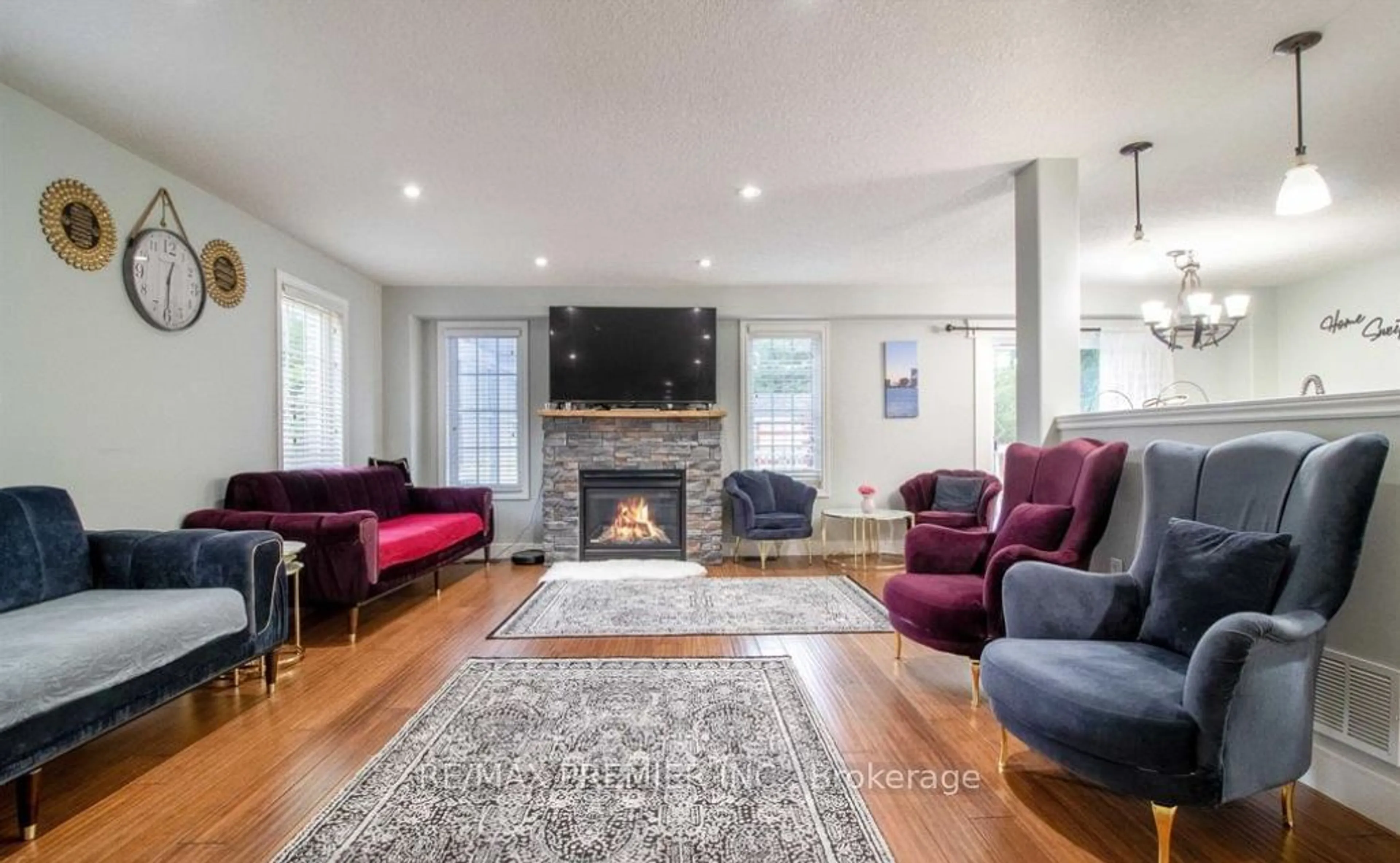 Living room with furniture, unknown for 15 Dunsmore Lane, Barrie Ontario L4M 7A1