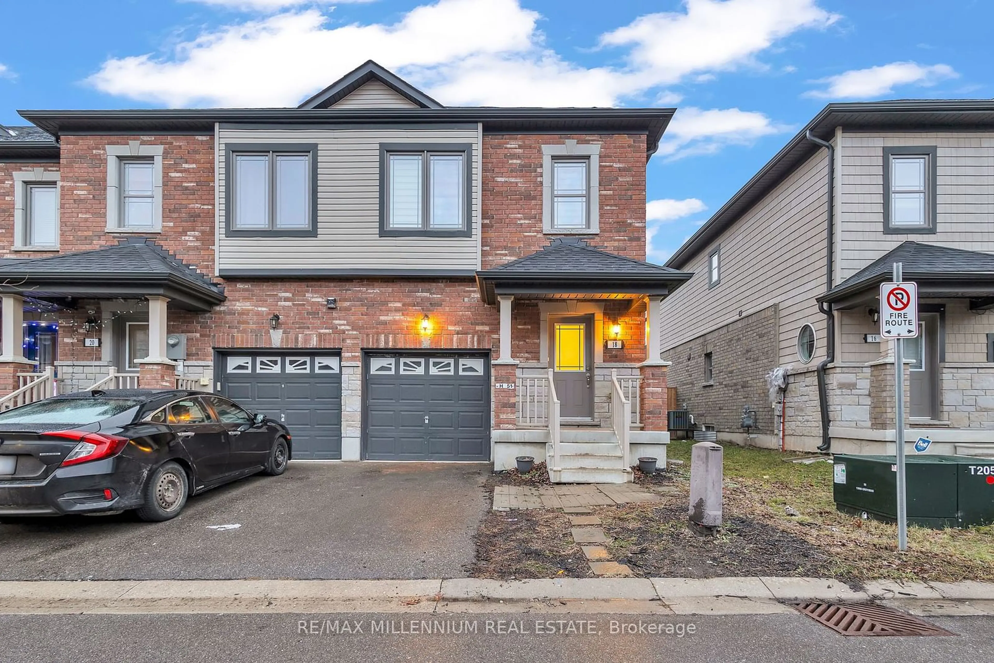 Unknown for 18 Deneb St, Barrie Ontario L4M 0K6