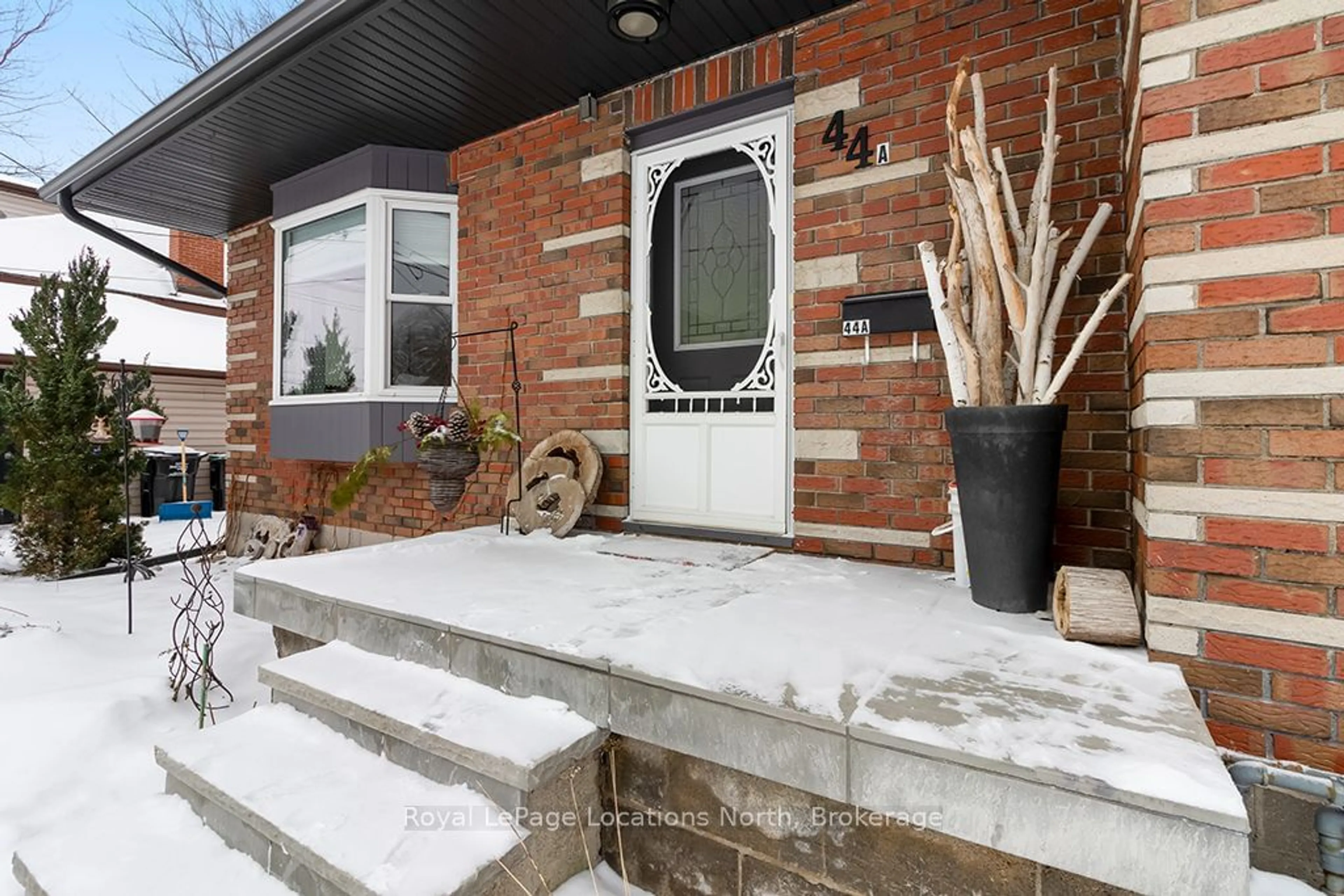 Home with brick exterior material, street for 44 Saint Peter St, Collingwood Ontario L9Y 3P8