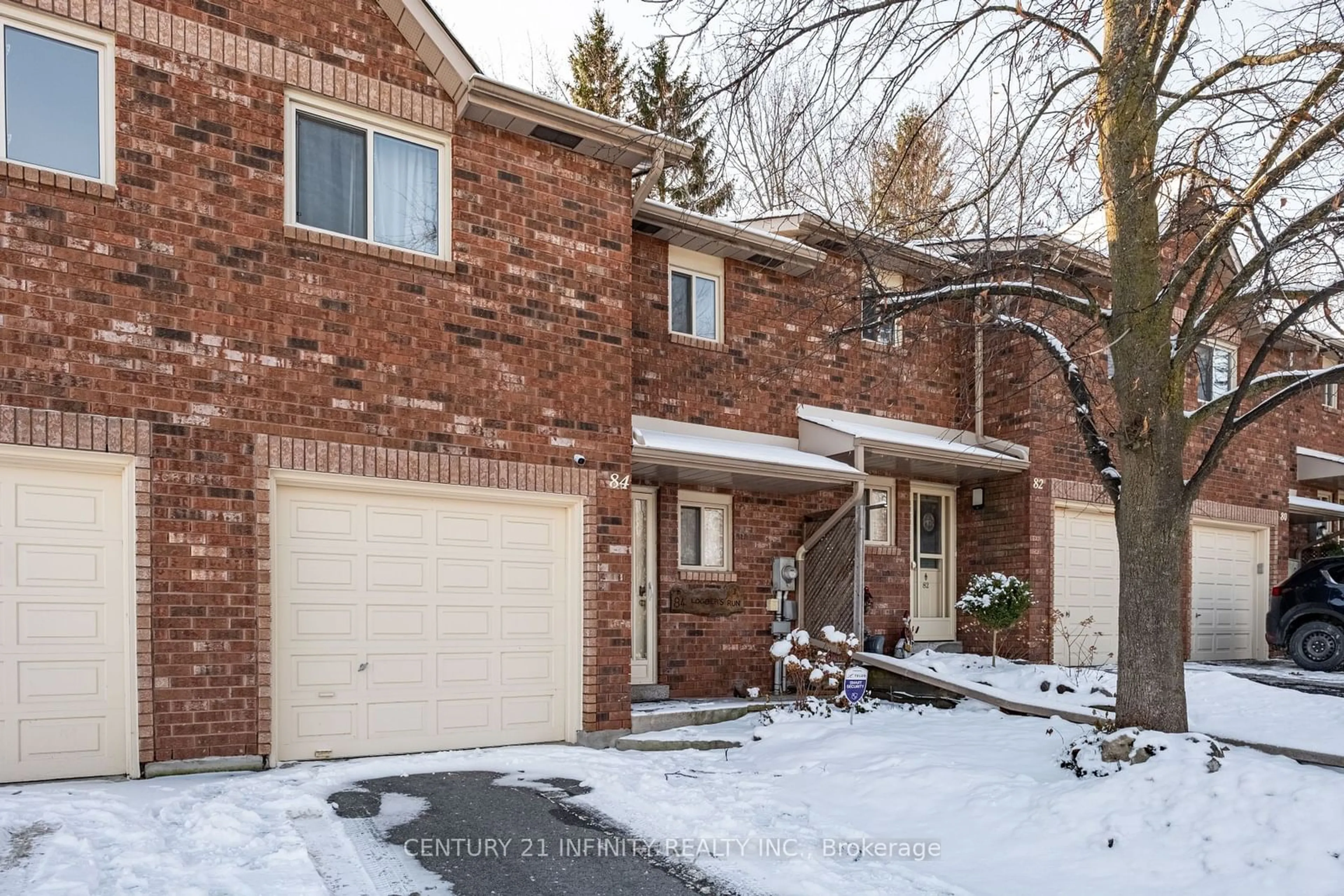 Home with brick exterior material, street for 84 Loggers Run #80, Barrie Ontario L4N 6W8