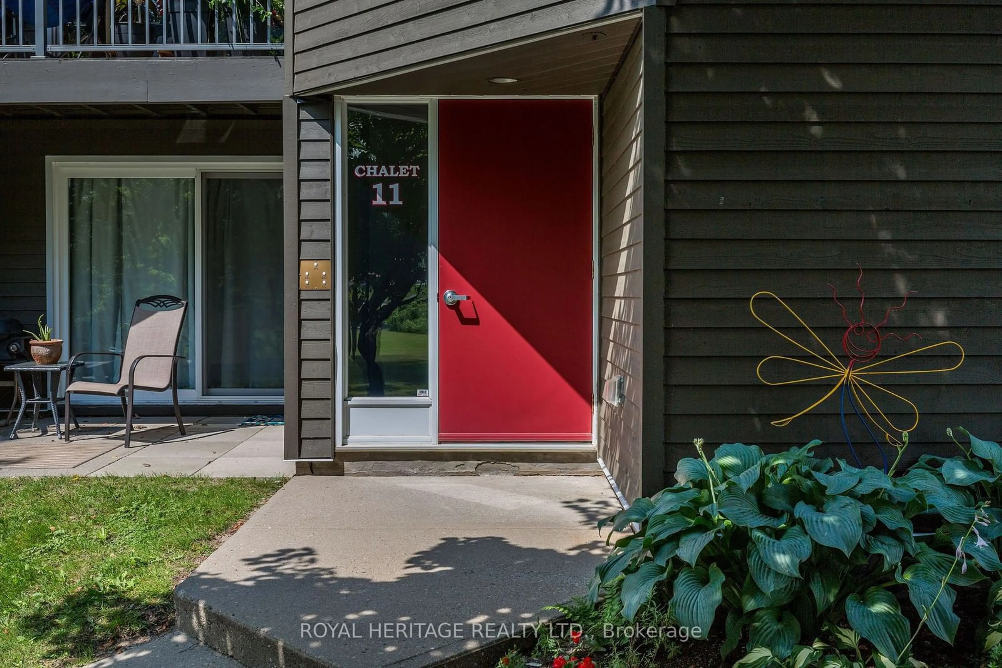 Indoor entryway for 1102 Horseshoe Valley Rd #311, Oro-Medonte Ontario L4M 4Y8