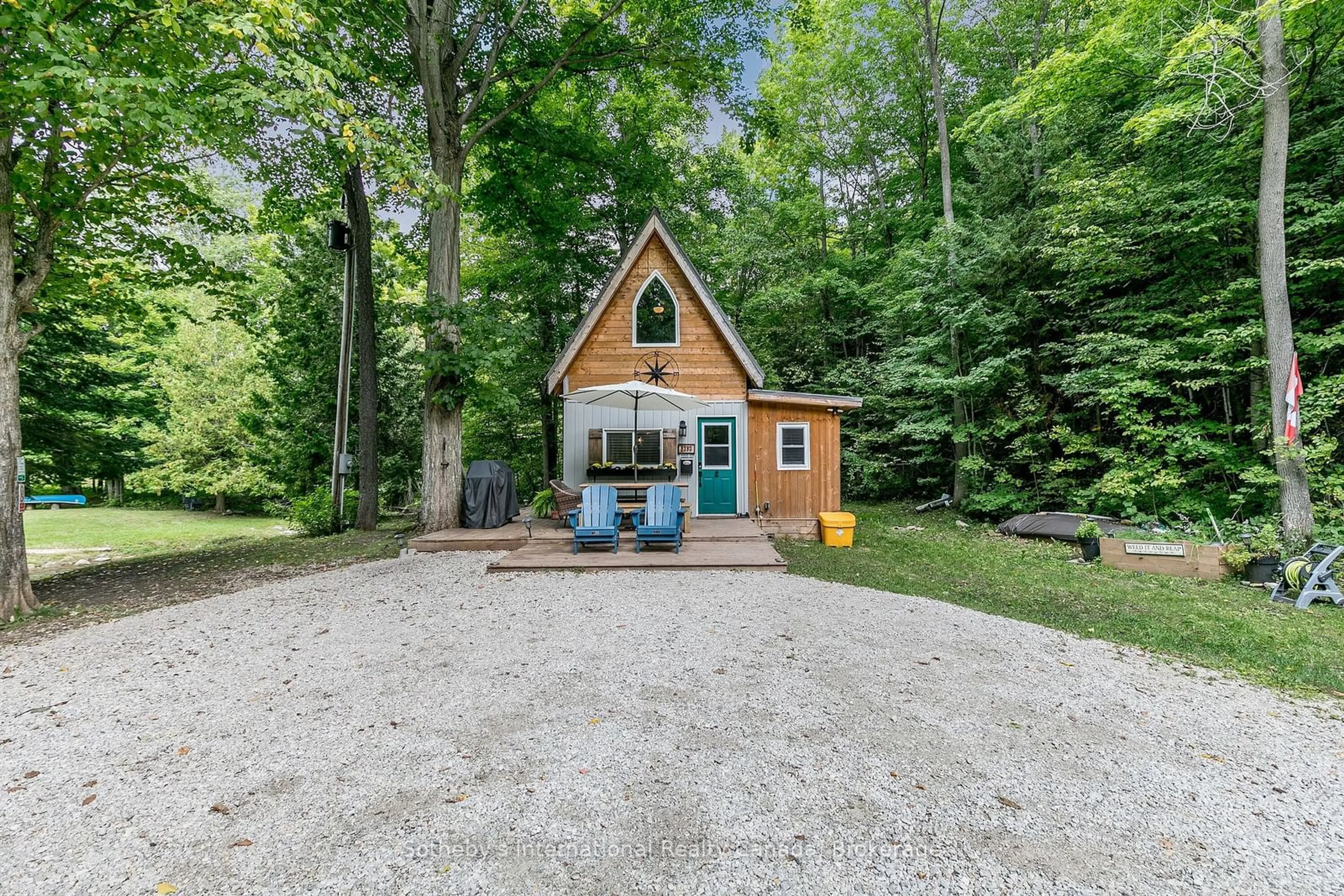 Shed for 8383 9 COUNTY Rd, Clearview Ontario L0M 1G0