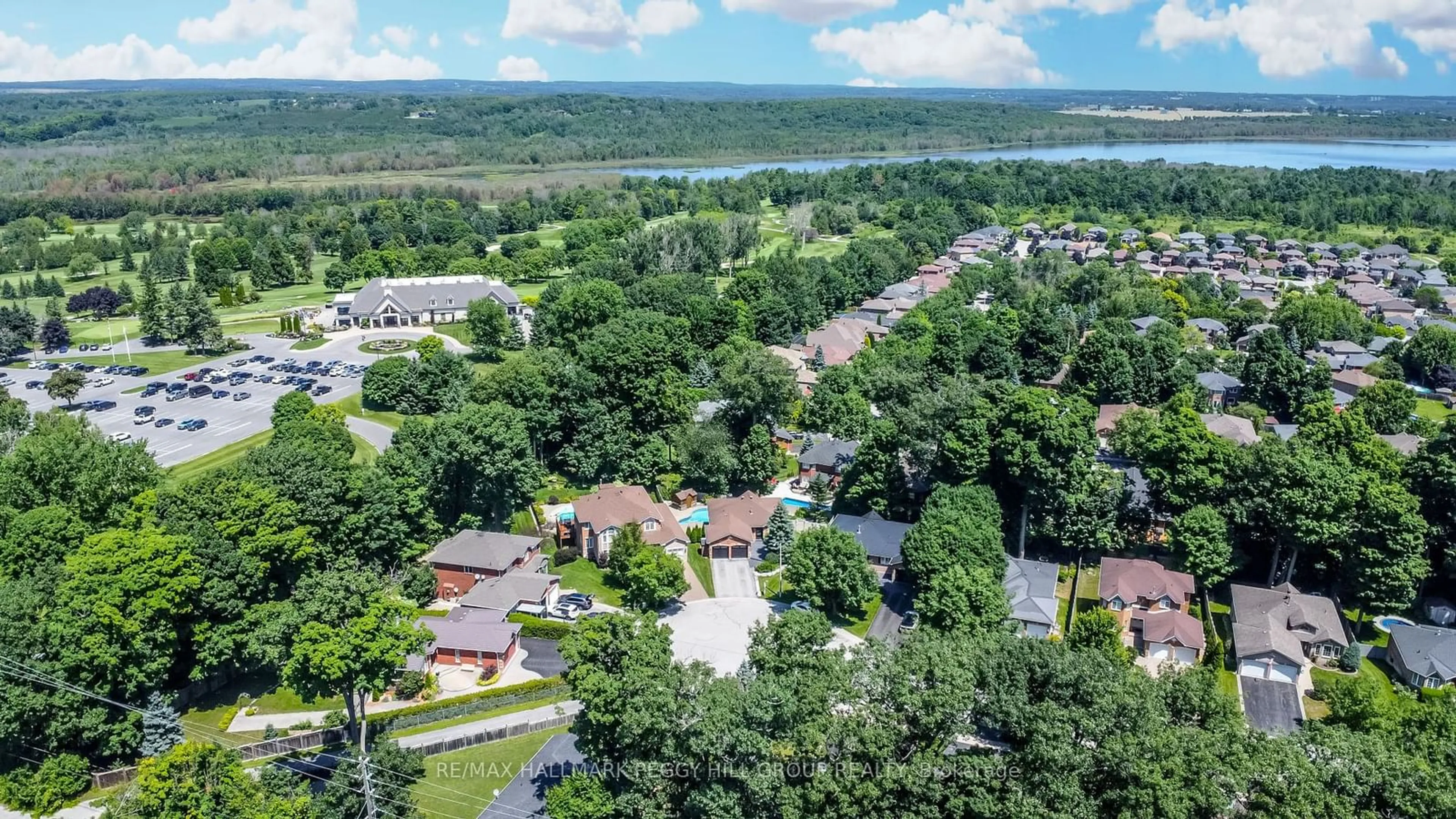 A pic from outside/outdoor area/front of a property/back of a property/a pic from drone, water/lake/river/ocean view for 36 Glen Oak Crt, Barrie Ontario L4M 6M4