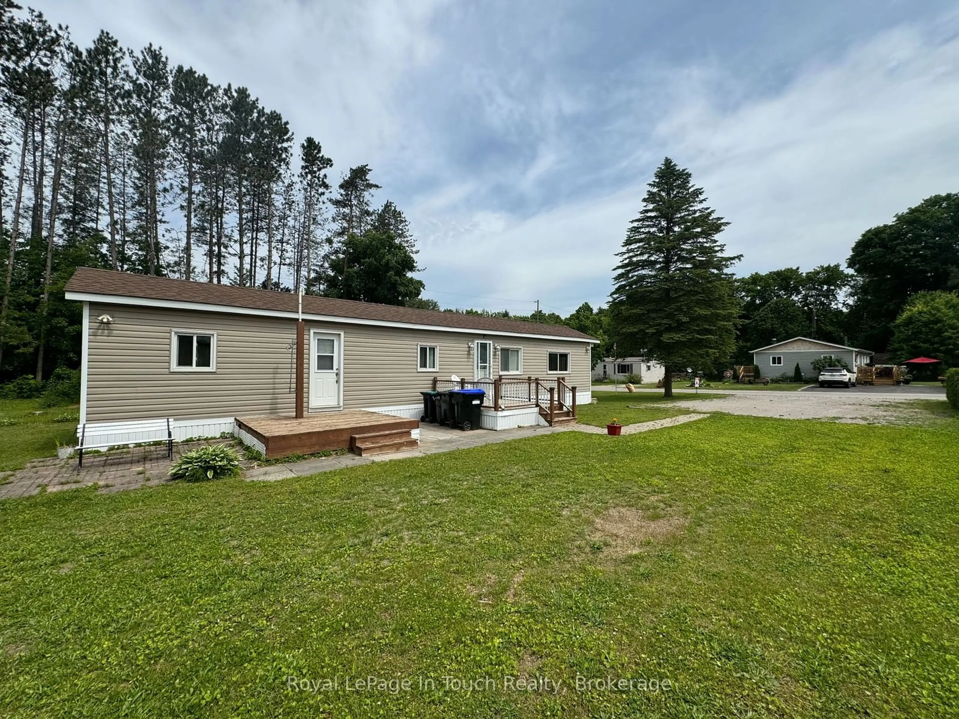 A pic from outside/outdoor area/front of a property/back of a property/a pic from drone, water/lake/river/ocean view for 5263 Elliot Sdrd #2, Tay Ontario L4R 4K3