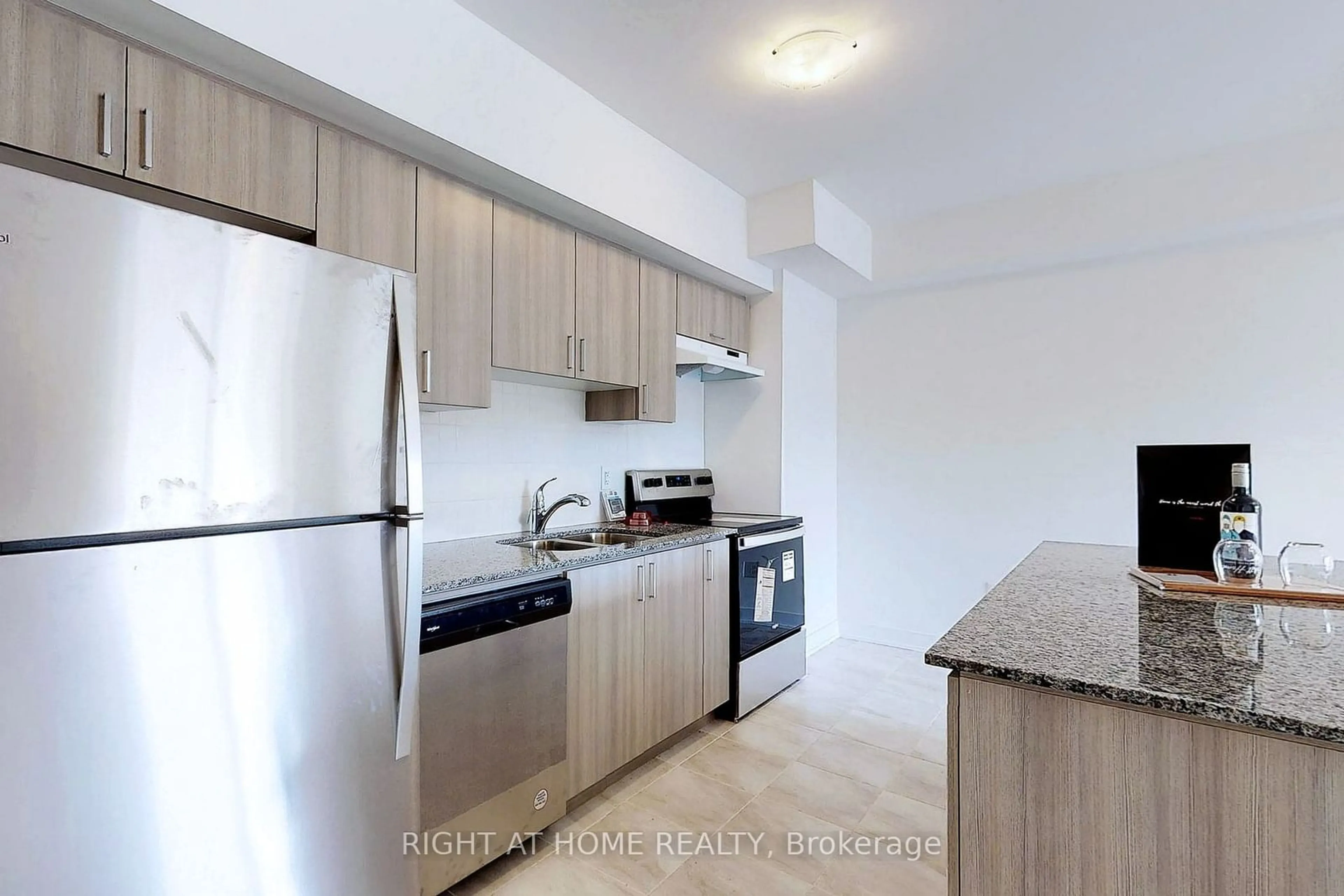 Standard kitchen, unknown for 8 Culinary Lane #204, Barrie Ontario L9J 0T2