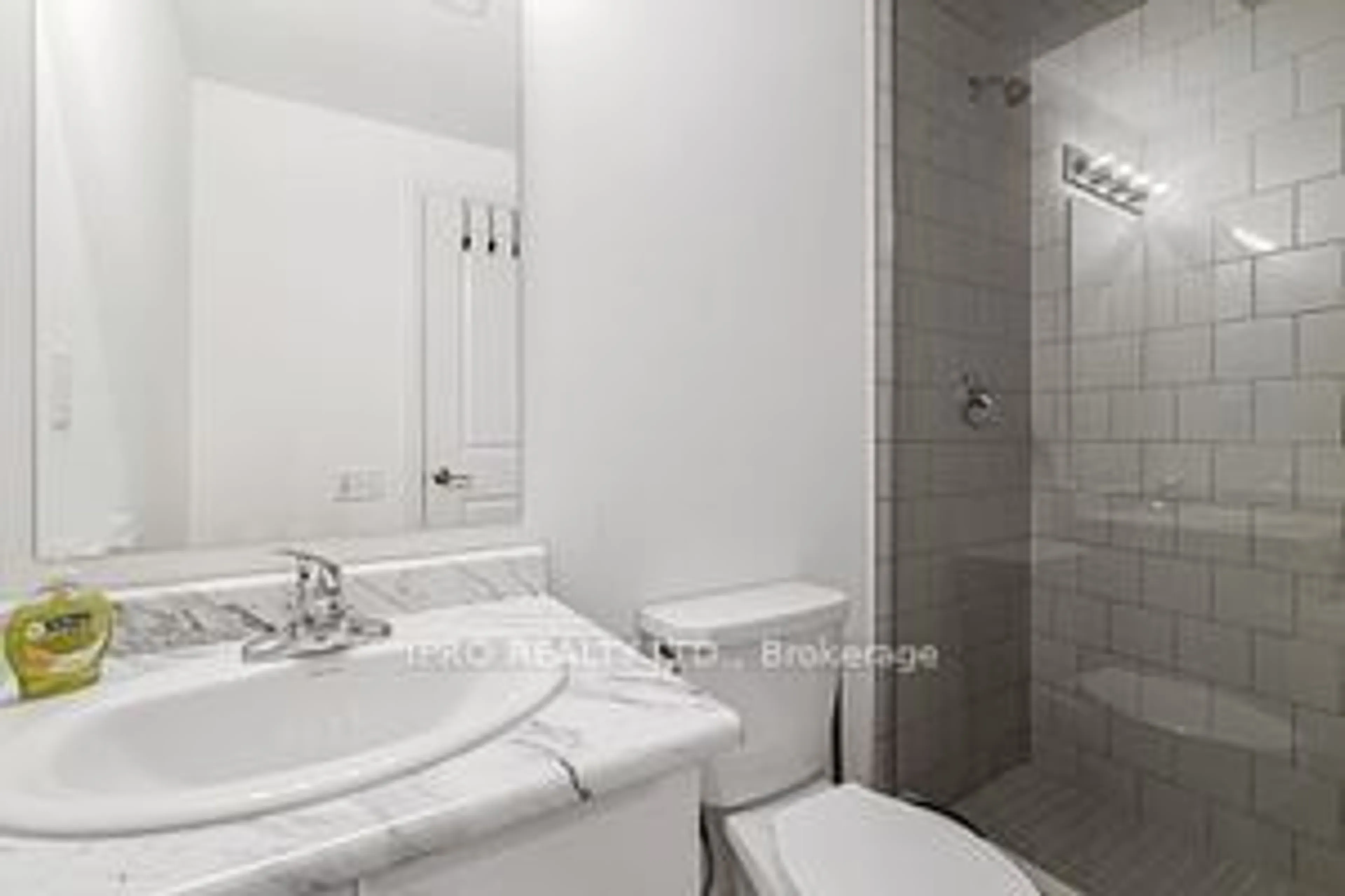 Standard bathroom, ceramic/tile floor for 20 Koda St #101, Barrie Ontario L9J 0J7