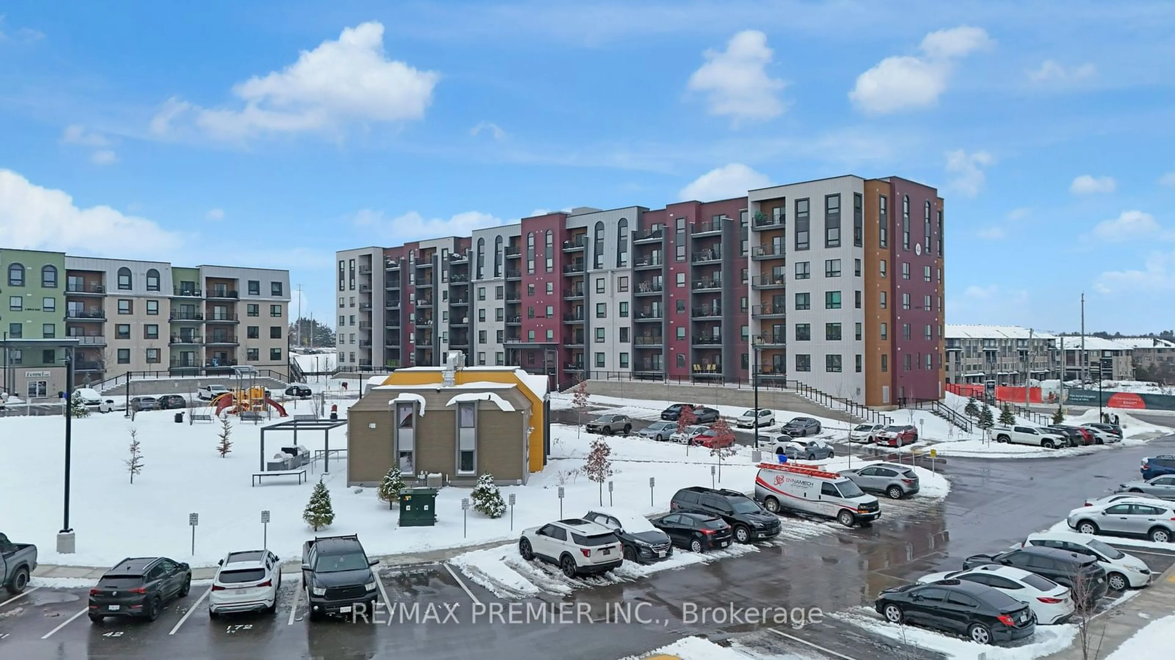 A pic from outside/outdoor area/front of a property/back of a property/a pic from drone, city buildings view from balcony for 4 Spice Way #404, Barrie Ontario L9J 0M2