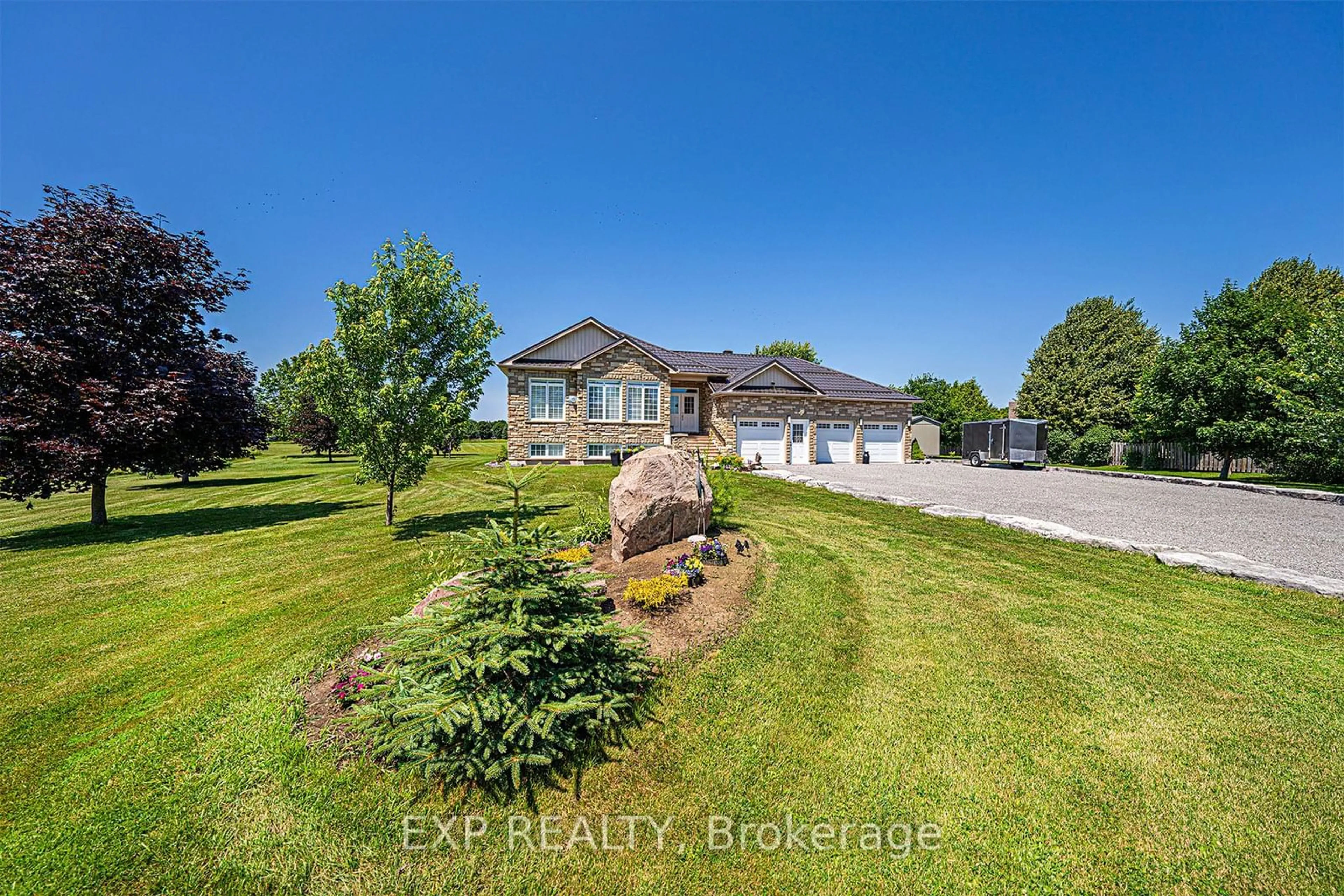 A pic from outside/outdoor area/front of a property/back of a property/a pic from drone, water/lake/river/ocean view for 2884 Sunnydale Lane, Ramara Ontario L0K 1B0