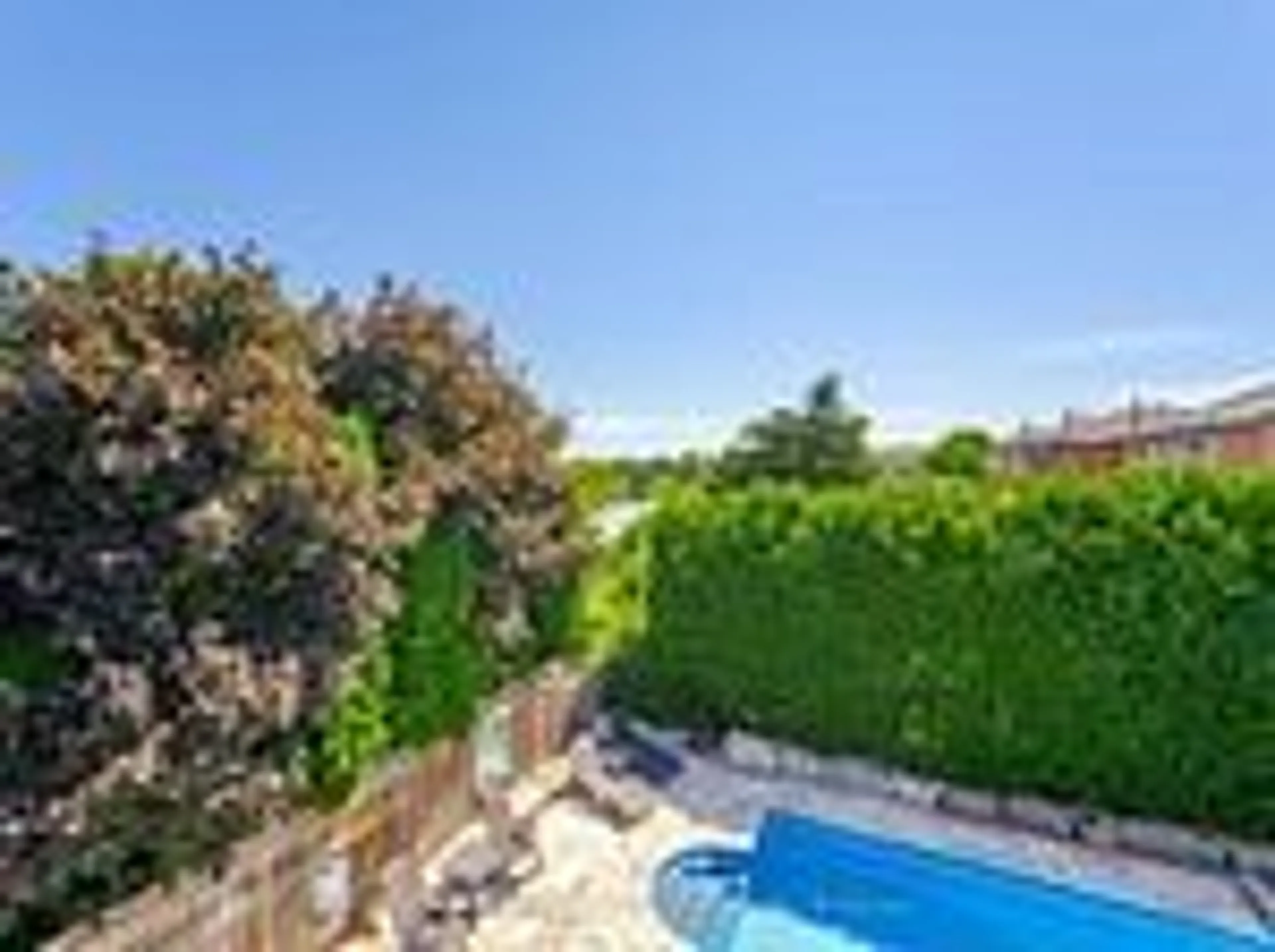 Pool for 125 Ferndale Dr, Barrie Ontario L4N 6Y6