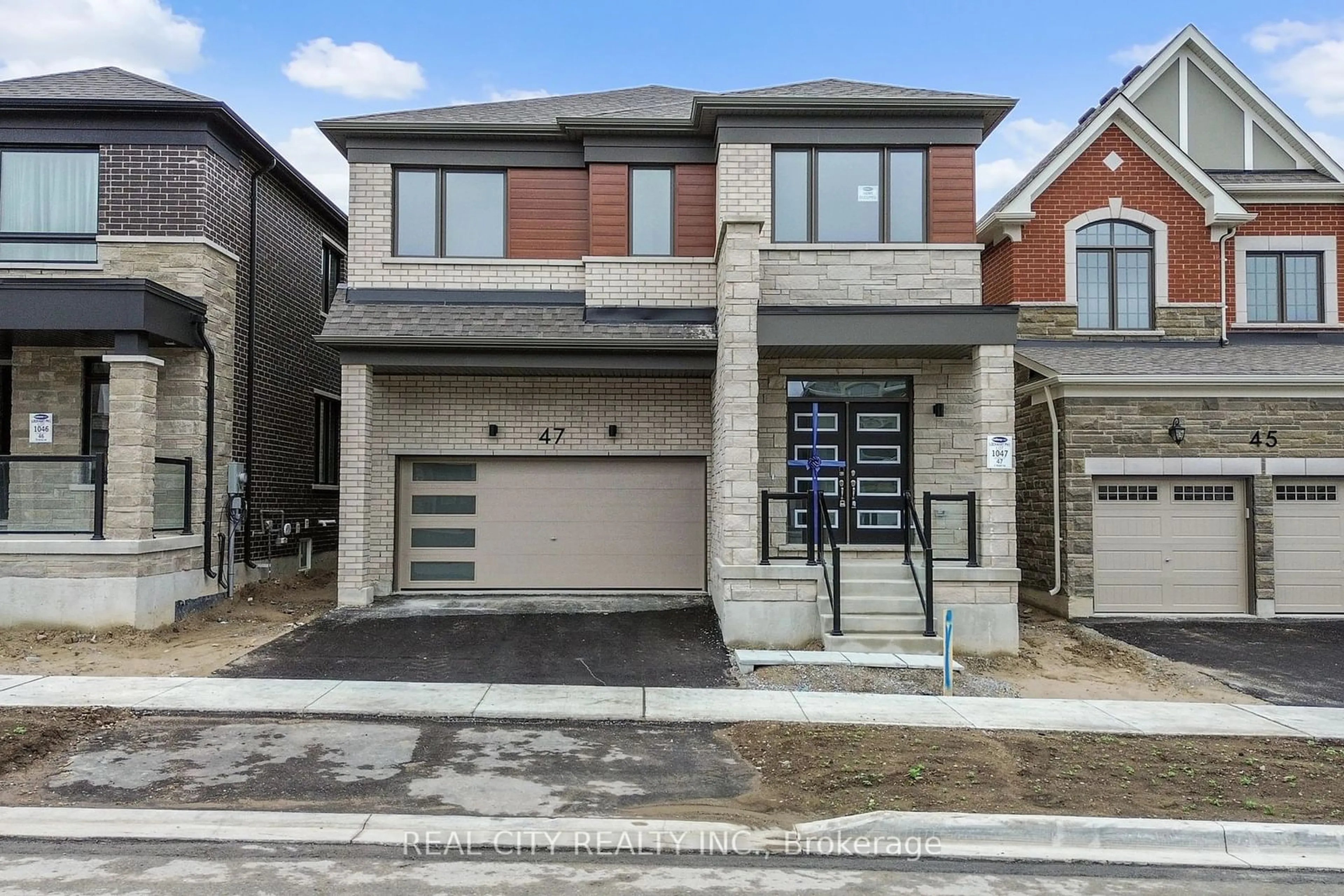 Home with brick exterior material, street for 47 McBride Tr, Barrie Ontario L9J 0B7