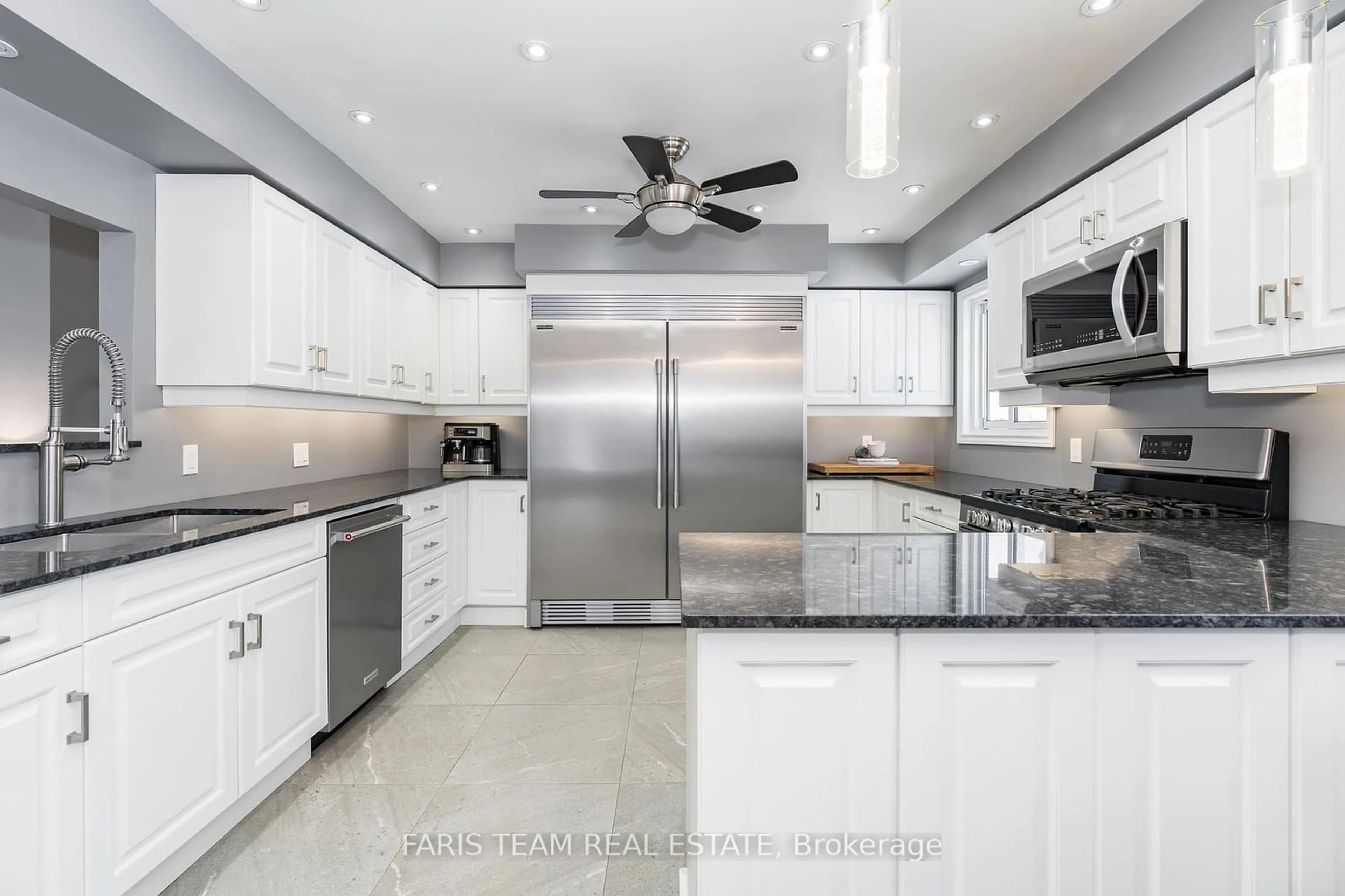 Contemporary kitchen, ceramic/tile floor for 3706 Shadow Creek Rd, Orillia Ontario L3V 0V8