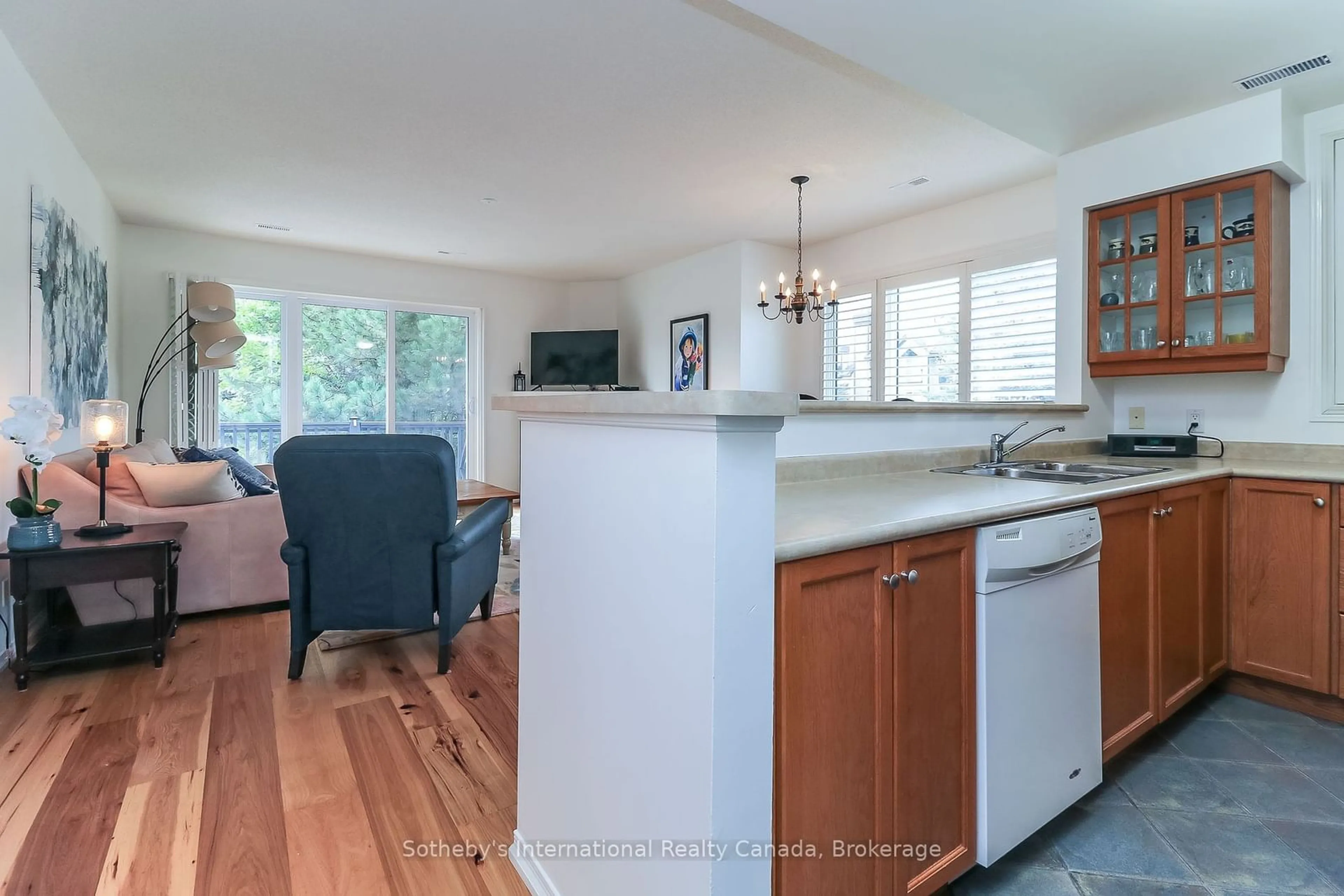 Open concept kitchen, unknown for 685 JOHNSTON PARK Ave, Collingwood Ontario L9Y 5C7