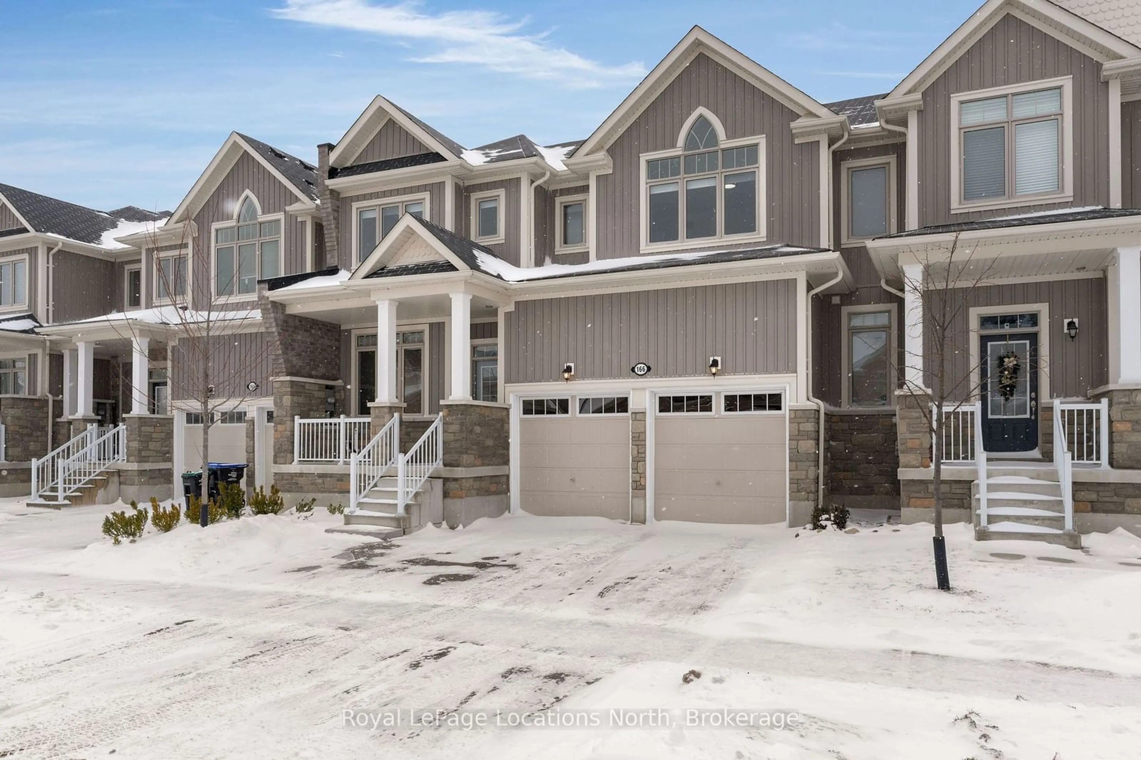 Home with vinyl exterior material, street for 166 Allegra Dr, Wasaga Beach Ontario L9Z 0H6