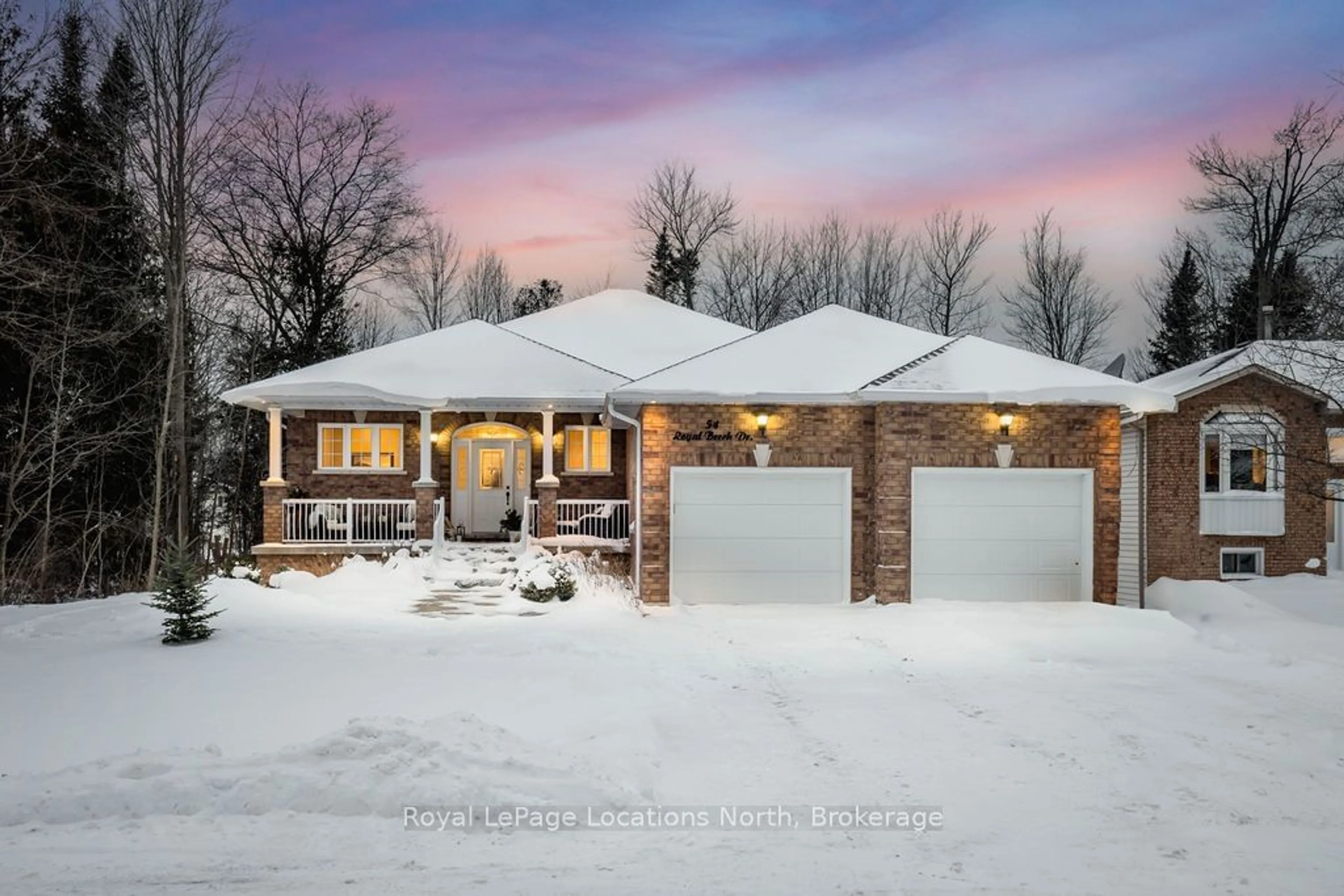 Home with brick exterior material, street for 54 ROYAL BEECH Dr, Wasaga Beach Ontario L9Z 1H3