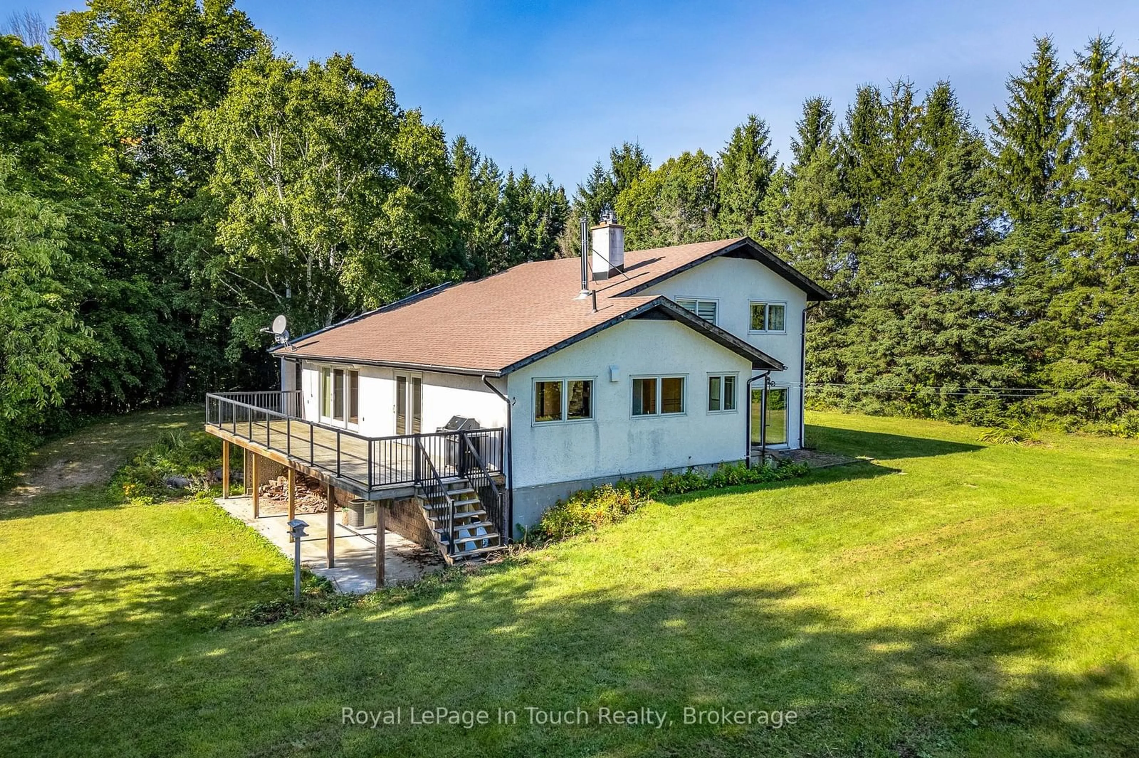 A pic from outside/outdoor area/front of a property/back of a property/a pic from drone, water/lake/river/ocean view for 71 Concession 15 Rd, Tiny Ontario L9M 0N7