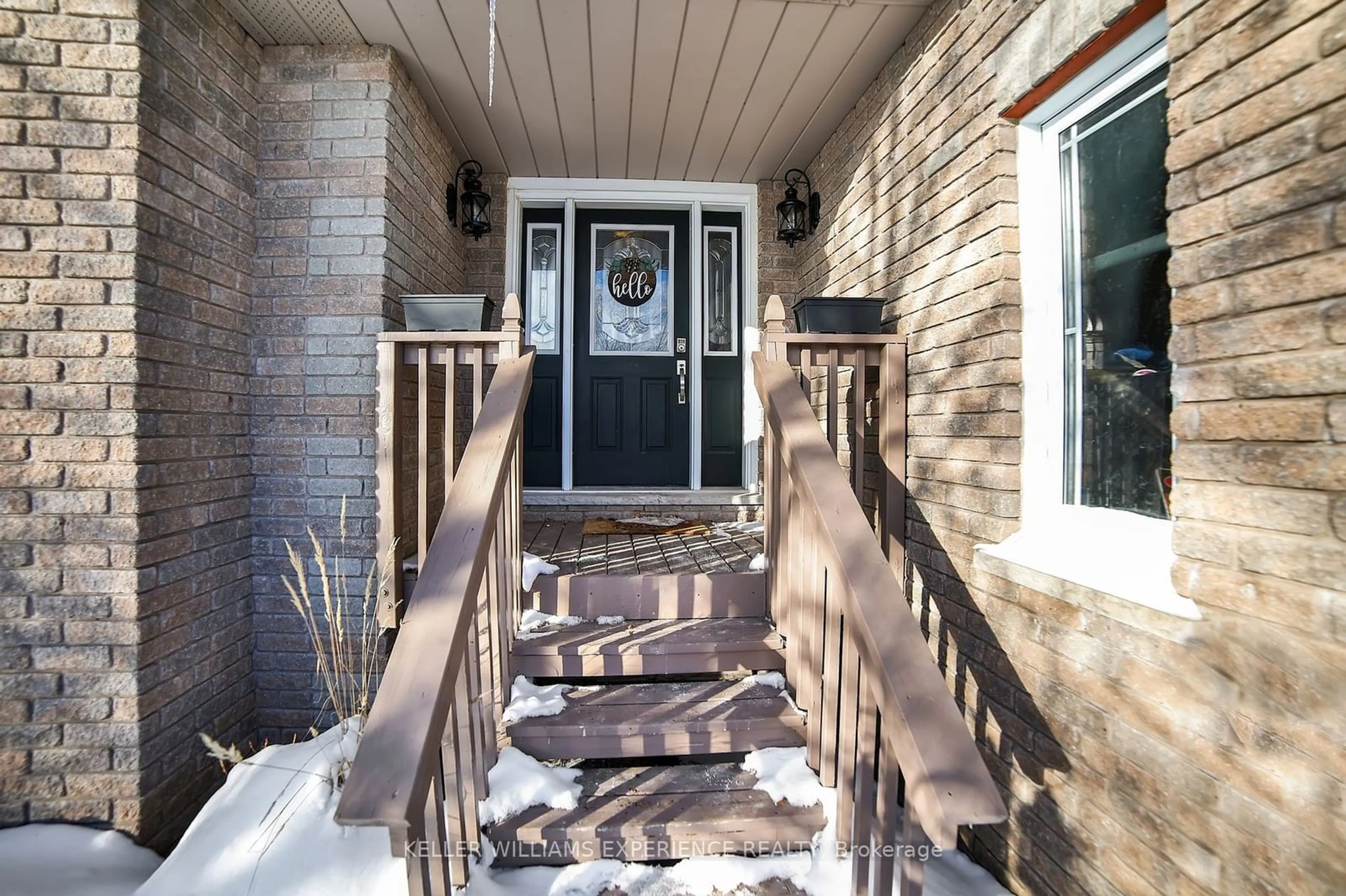 Indoor entryway for 24 Graham St, Springwater Ontario L0L 1P0