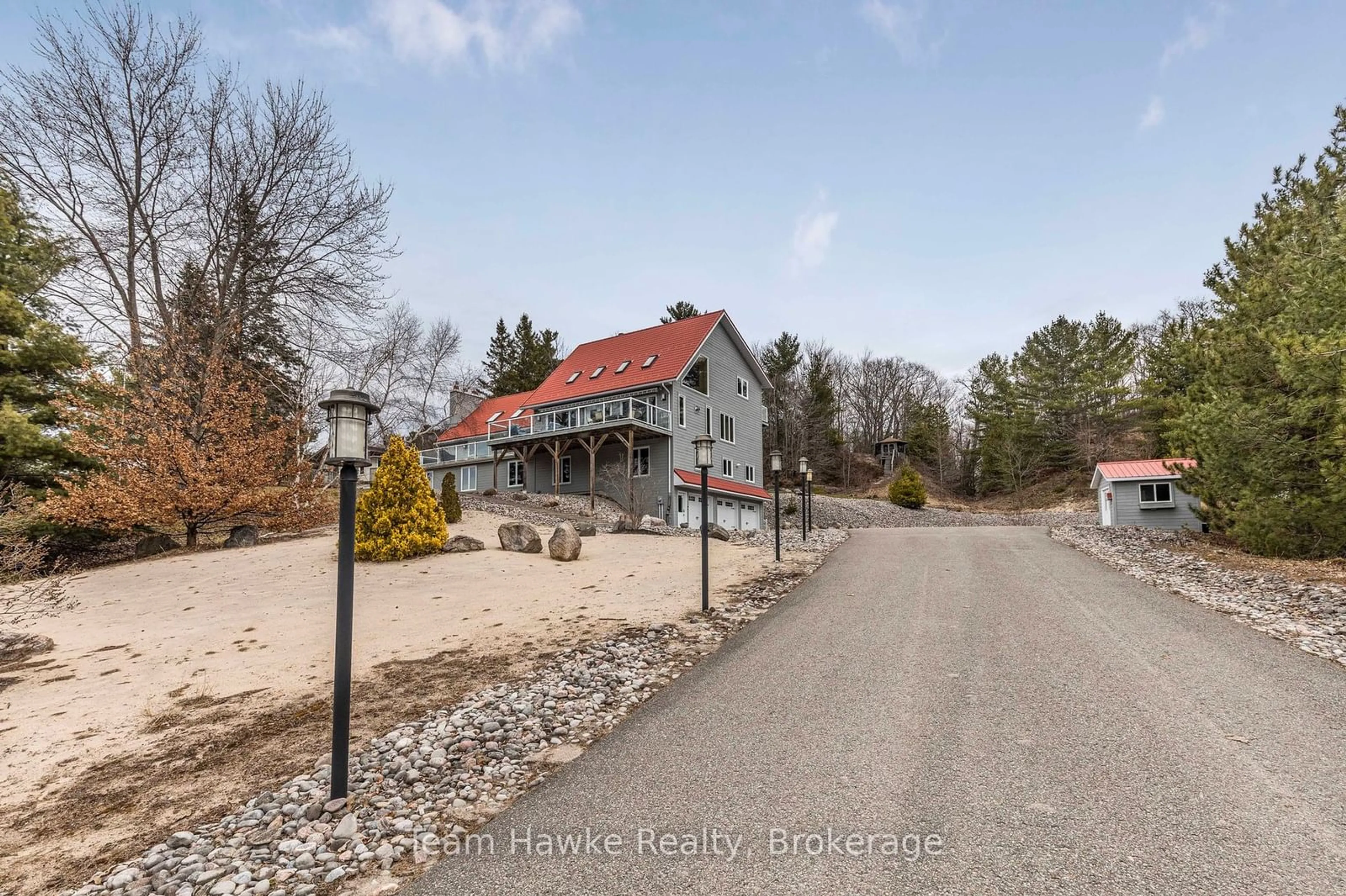 A pic from outside/outdoor area/front of a property/back of a property/a pic from drone, unknown for 33 Wendake Rd, Tiny Ontario L0L 2T0