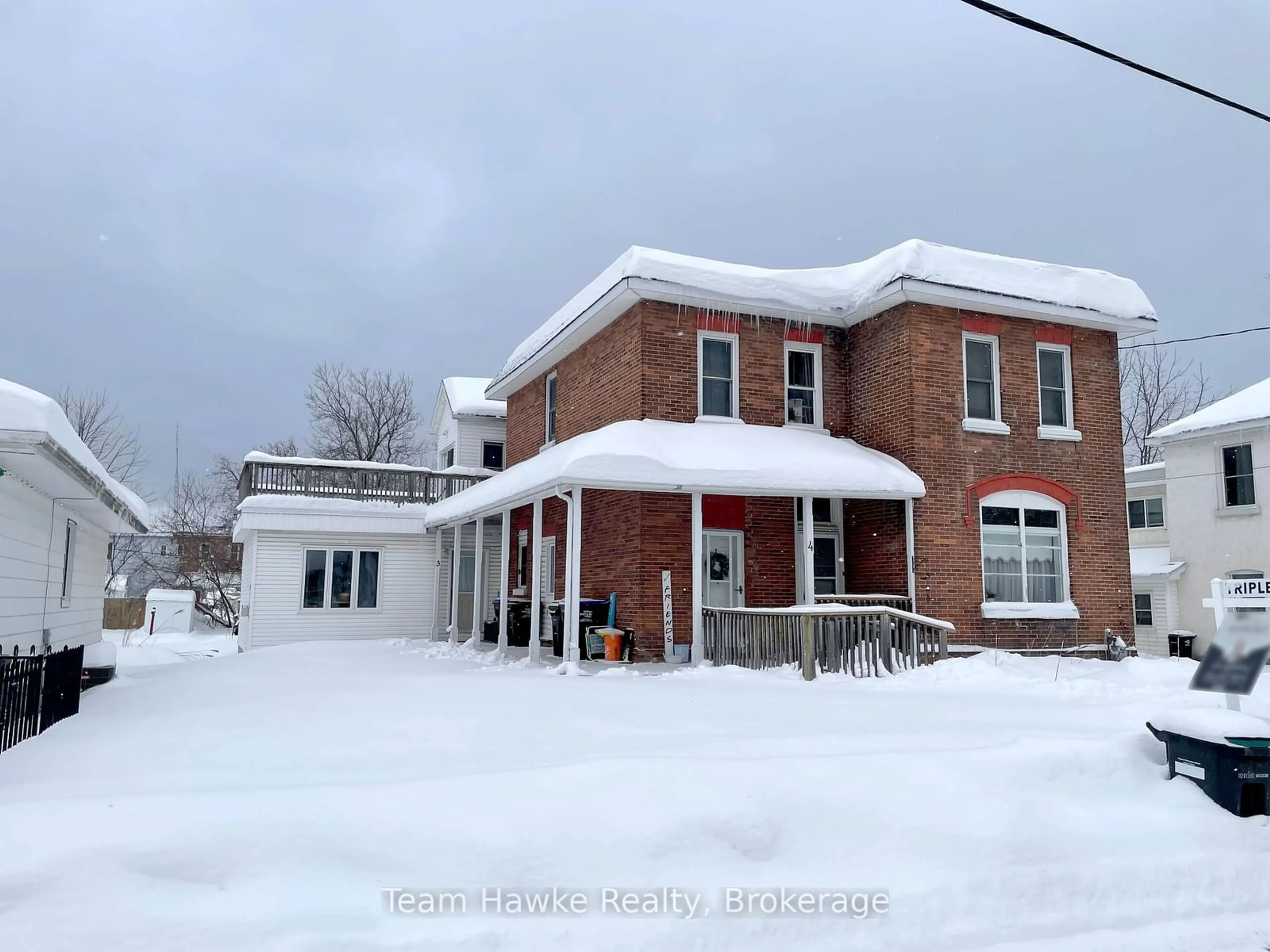 Unknown for 4 MARIA St, Penetanguishene Ontario L9M 1L6