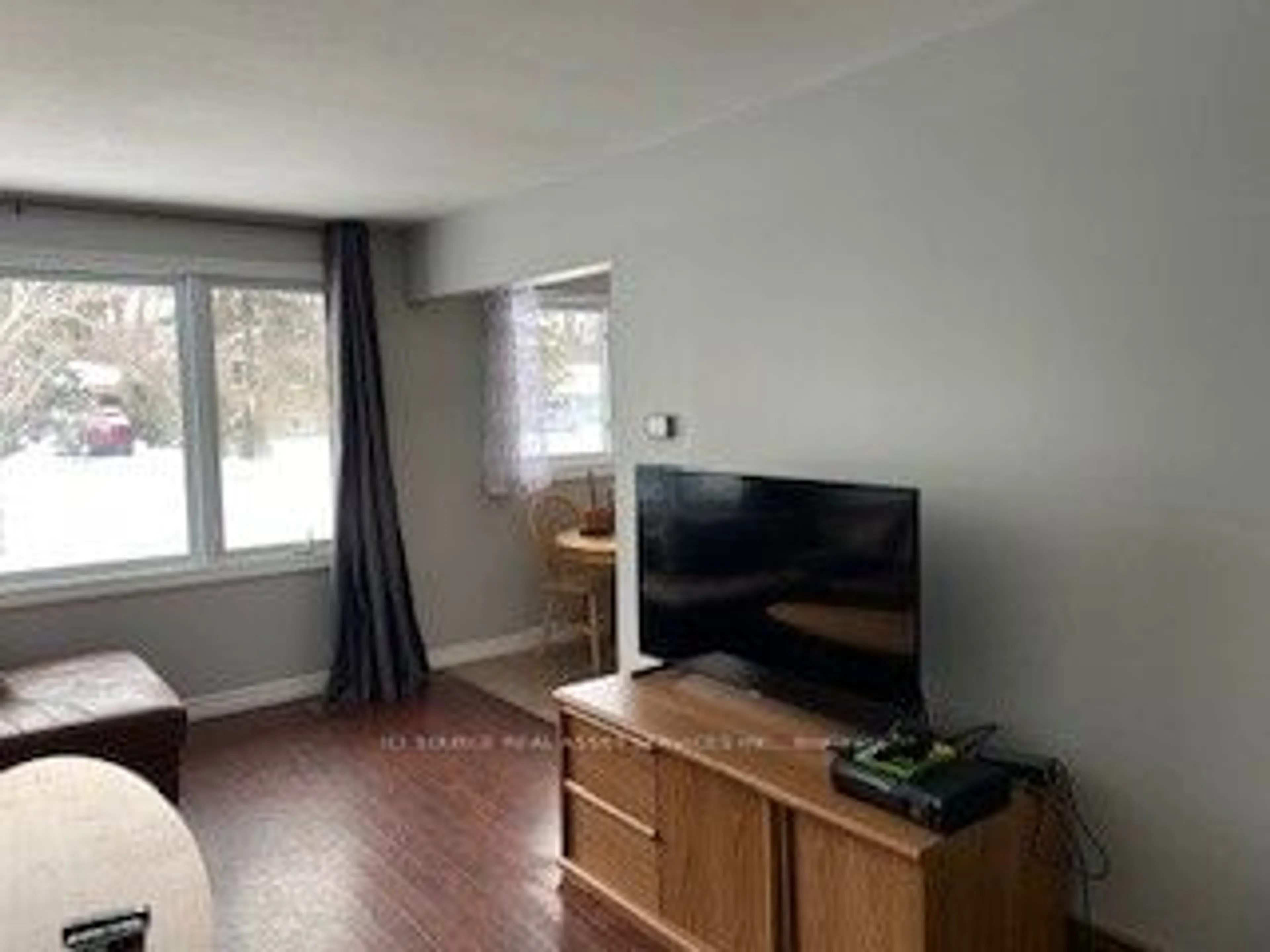 A pic of a room for 314 Collins Dr, Orillia Ontario L3V 1E4