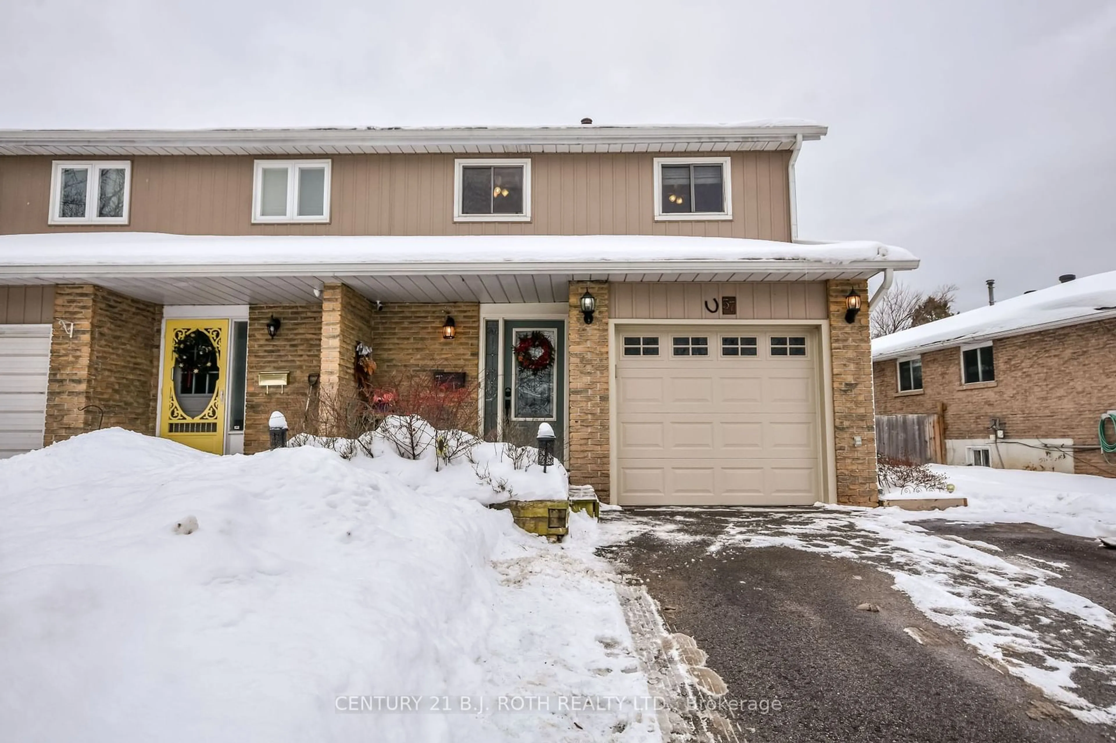 Home with brick exterior material, street for 57 Highcroft Rd, Barrie Ontario L4N 2X6