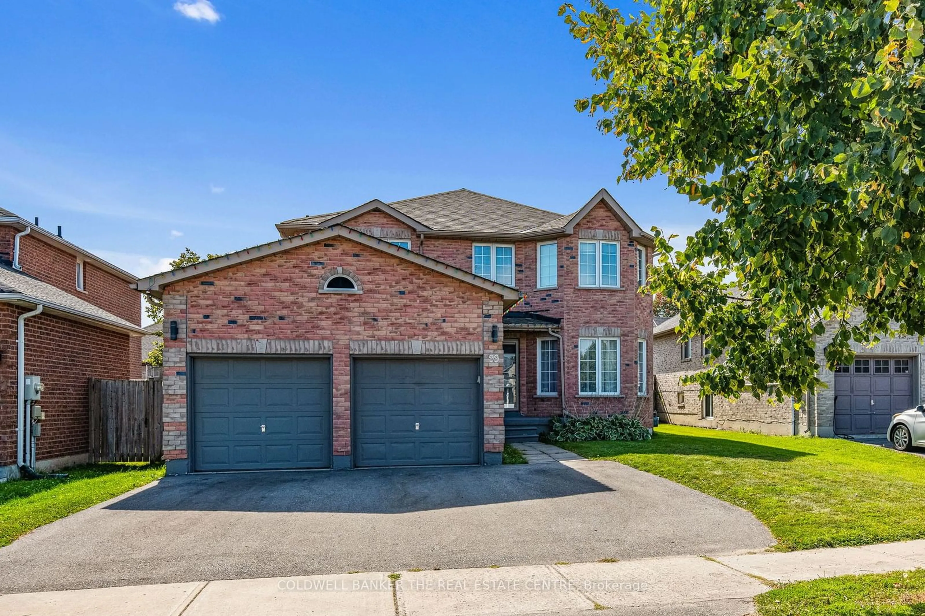 Home with brick exterior material, street for 99 TUNBRIDGE Rd, Barrie Ontario L4M 6S9