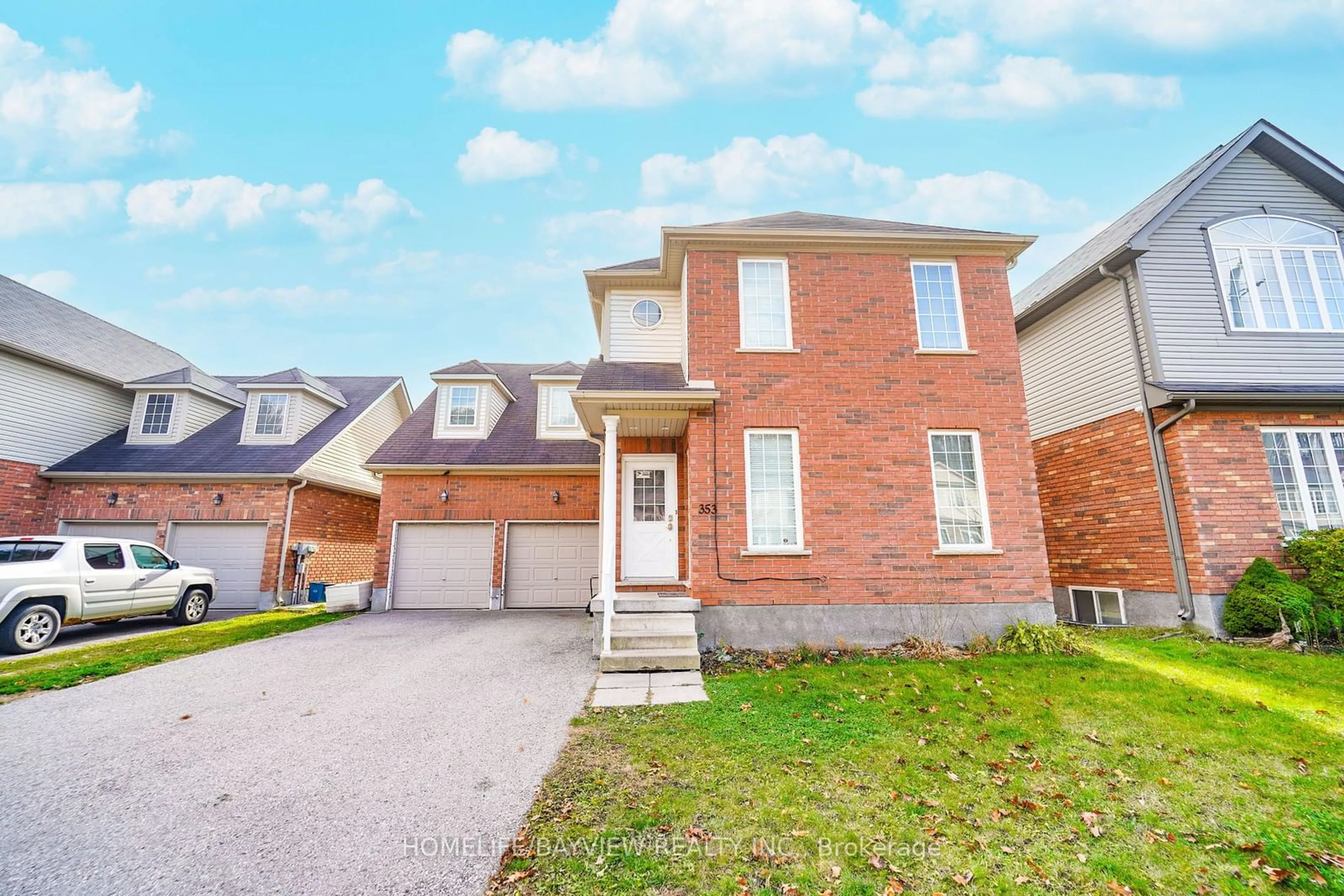 Home with brick exterior material, street for 353 EDGEHILL Dr, Barrie Ontario L4N 9X5