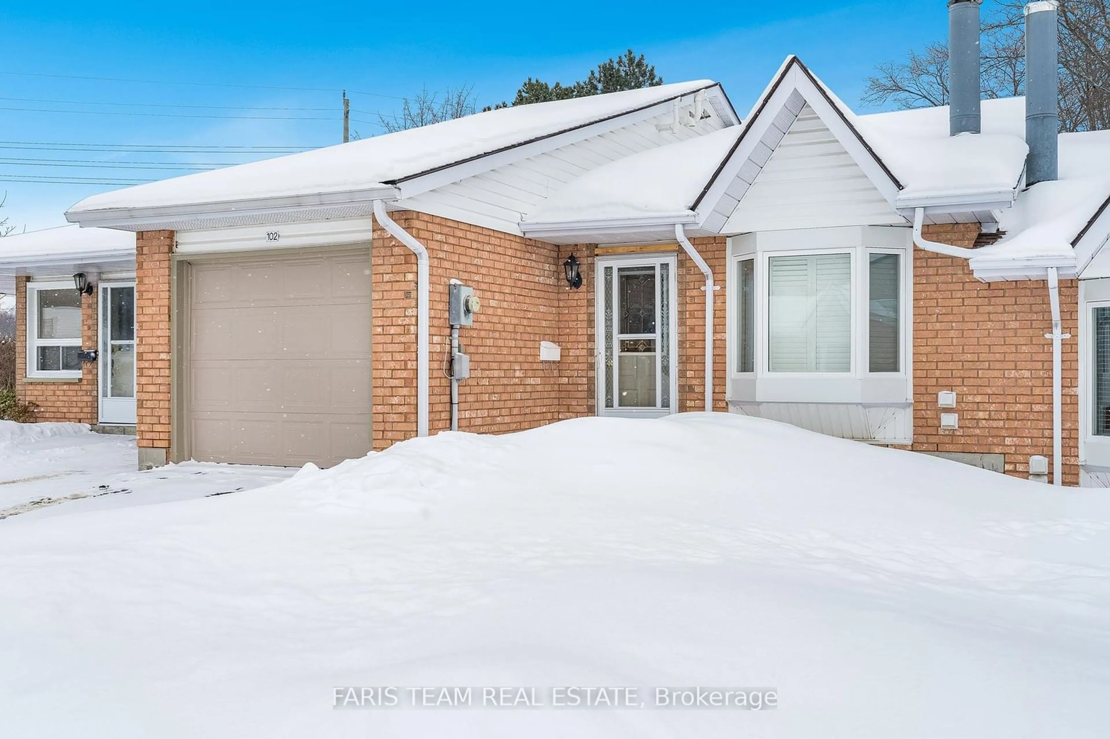 Home with brick exterior material, street for 696 King St #102, Midland Ontario L4R 5B7