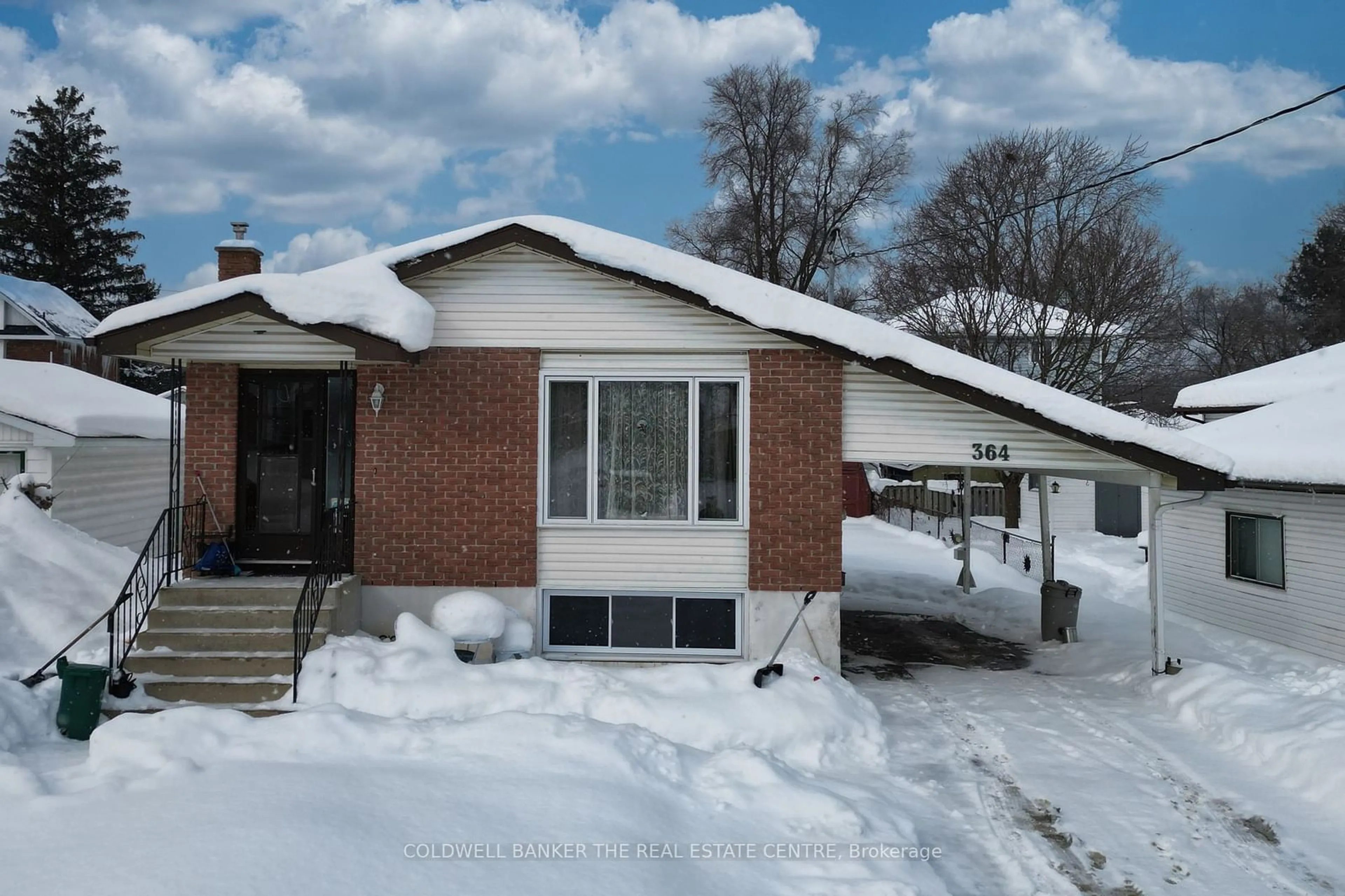 Home with brick exterior material, street for 364 MISSISSAGA St, Orillia Ontario L3V 3C3