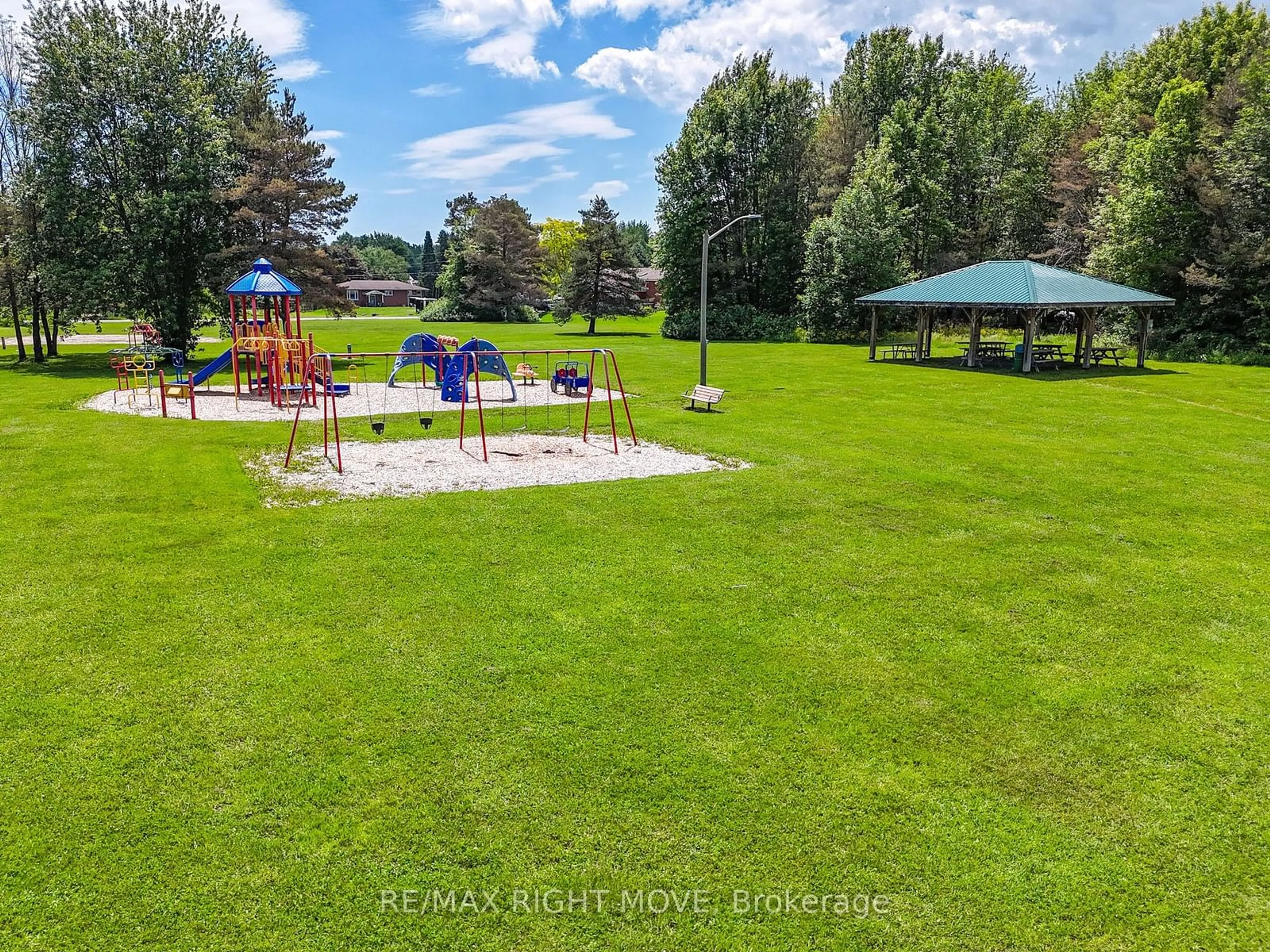 A pic from outside/outdoor area/front of a property/back of a property/a pic from drone, water/lake/river/ocean view for 2624 Westshore Cres, Severn Ontario L3V 0V8