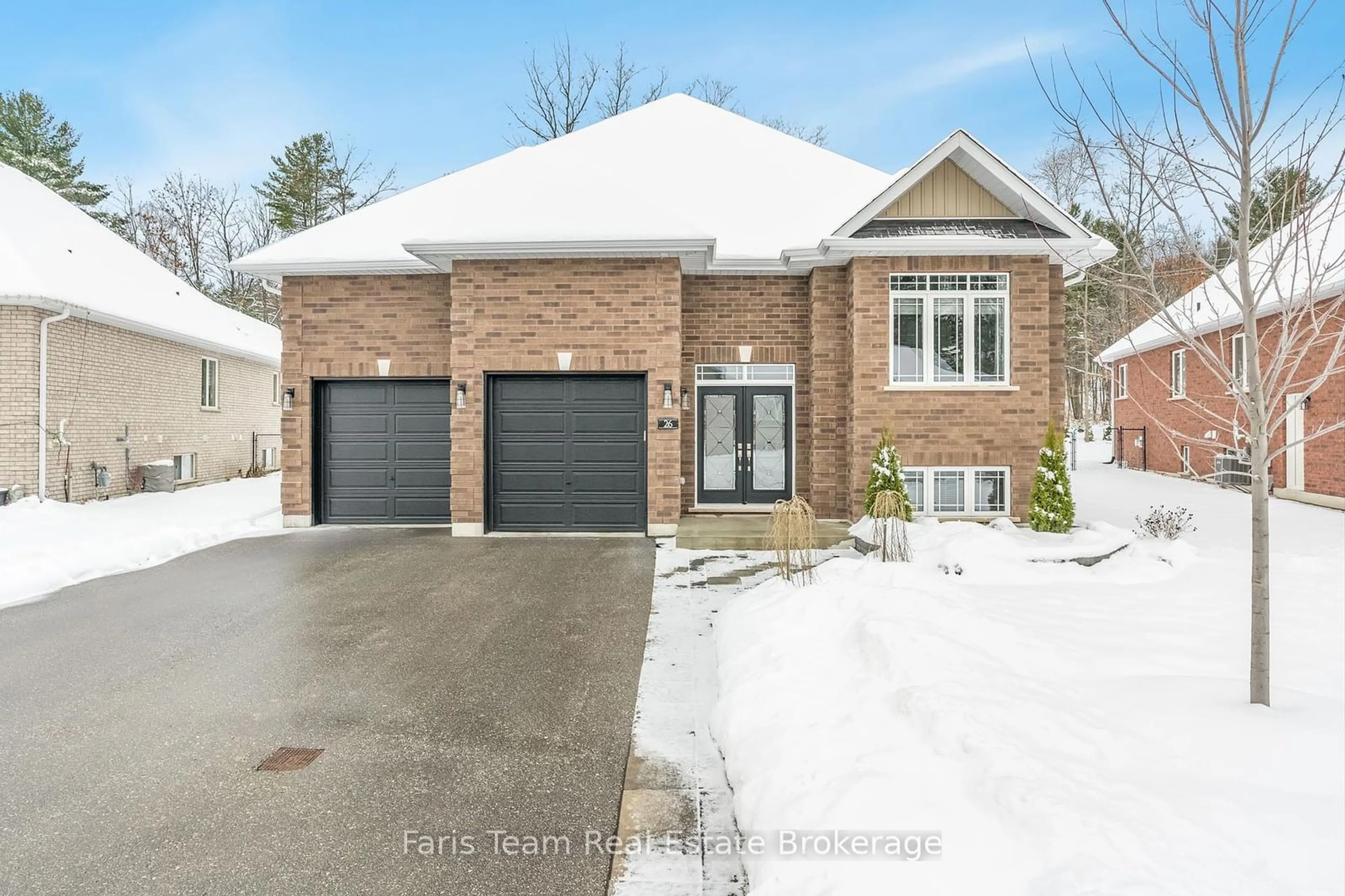 Home with brick exterior material, street for 26 Natures Tr, Wasaga Beach Ontario L9Z 0H4