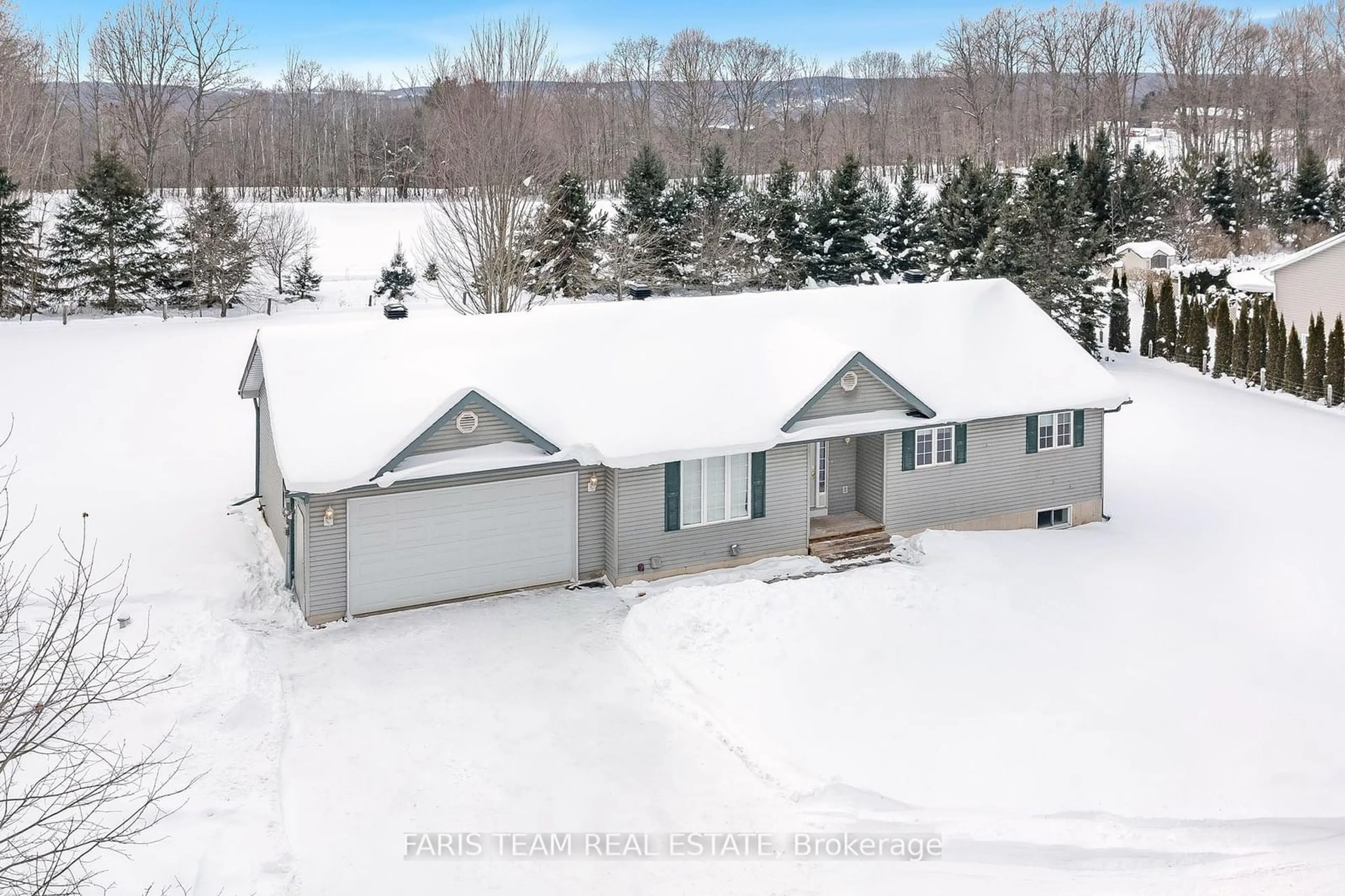 A pic from outside/outdoor area/front of a property/back of a property/a pic from drone, street for 4330 Line 7, Oro-Medonte Ontario L0K 1E0