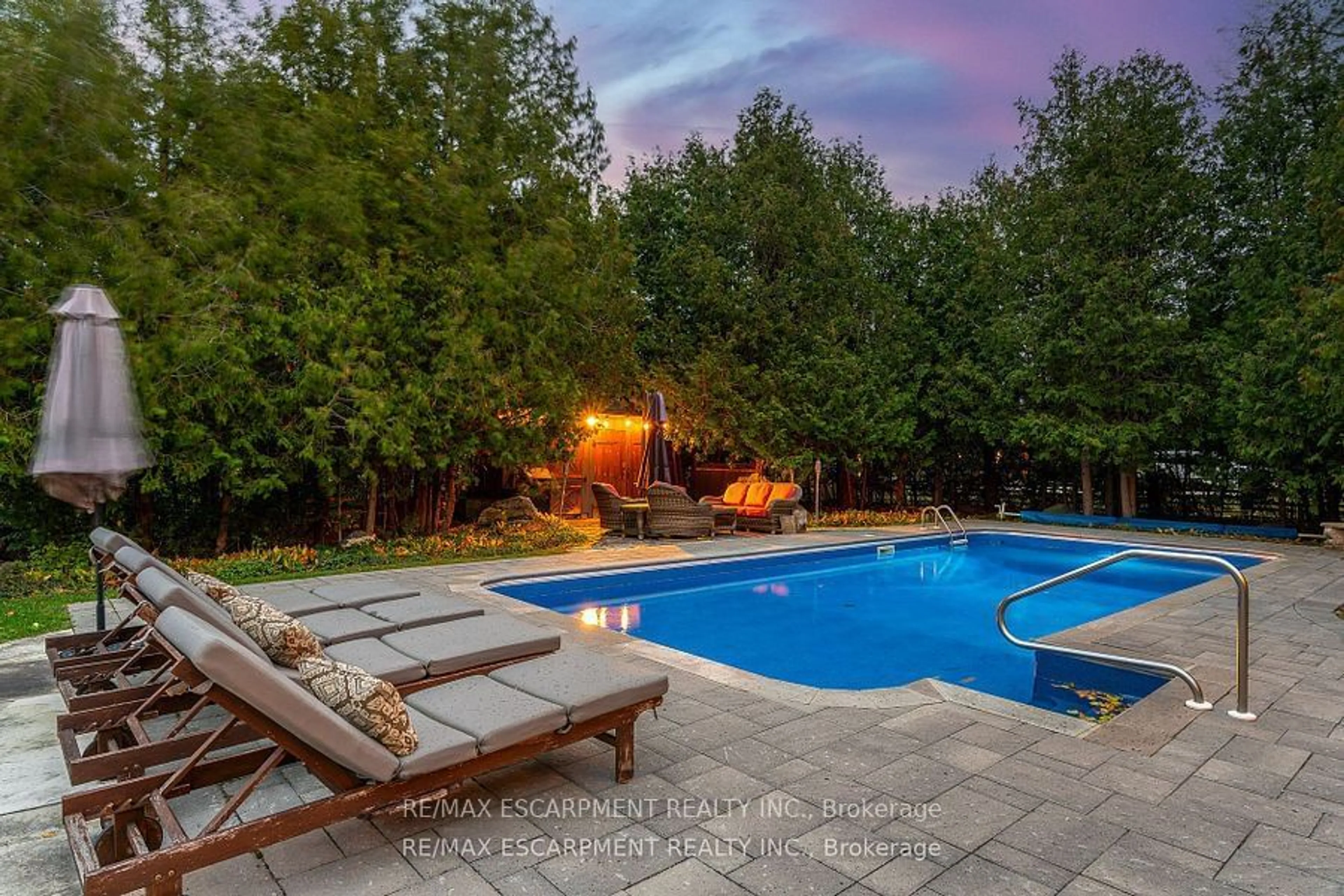 Pool for 4 Buckingham Blvd, Collingwood Ontario L9Y 3Y9