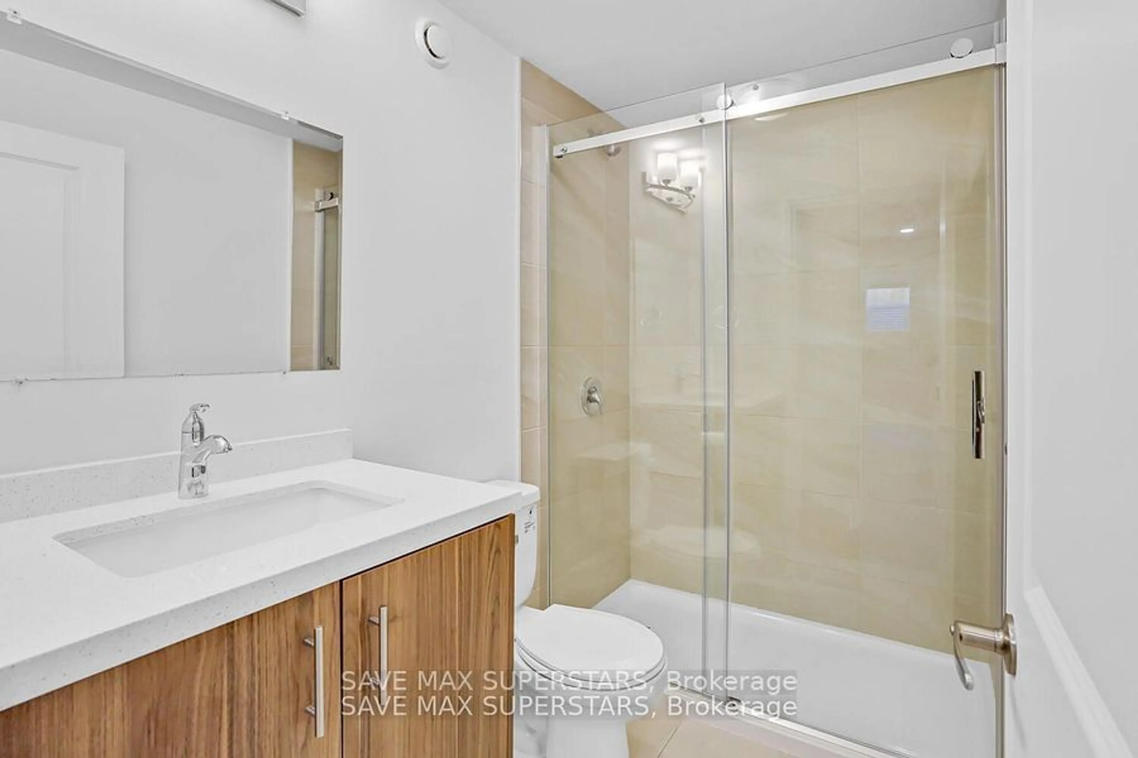 Standard bathroom, unknown for 159 Franklin Tr, Barrie Ontario L9J 0J1