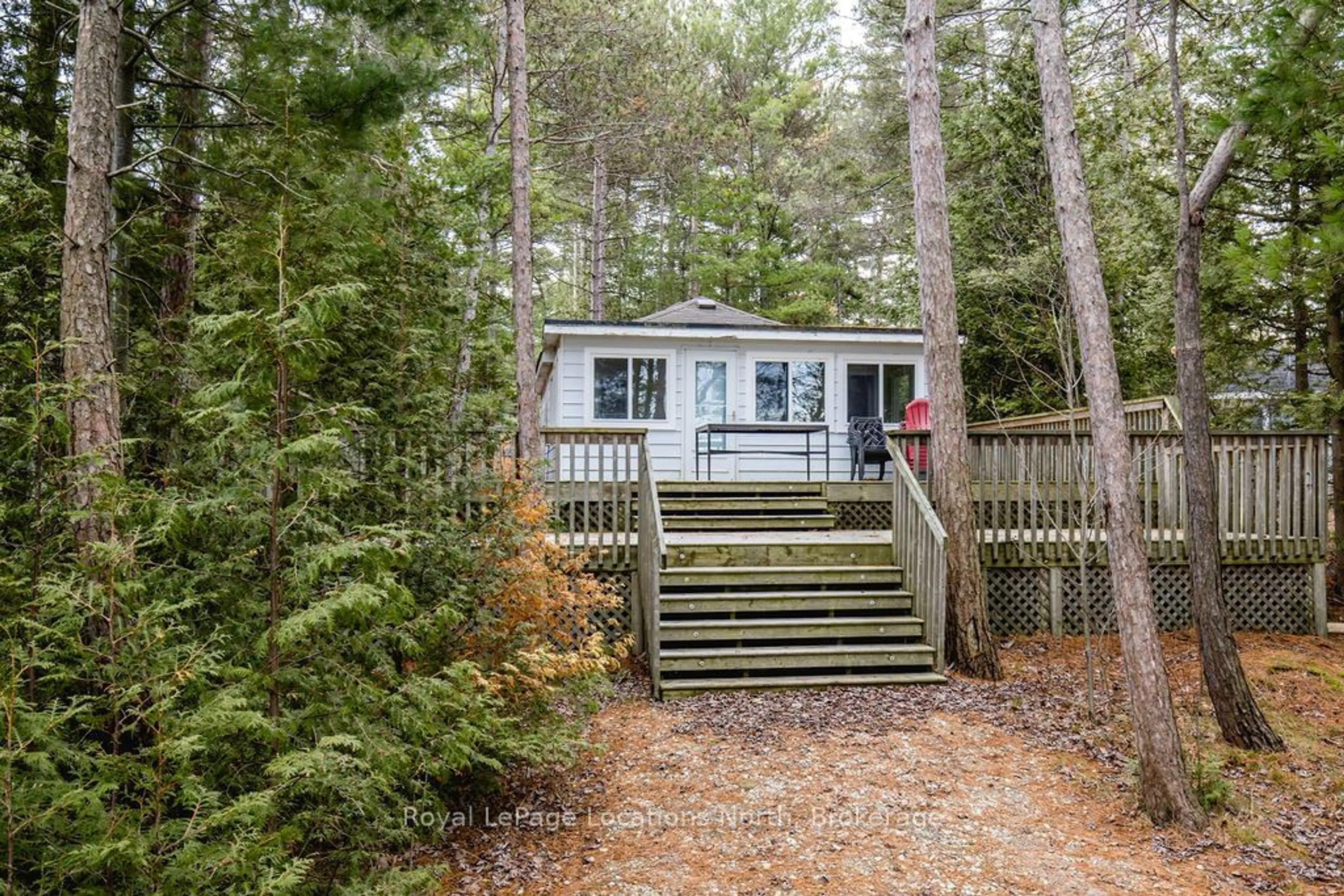 Patio, forest/trees view for 948 RIVER Rd, Wasaga Beach Ontario L0L 2P3