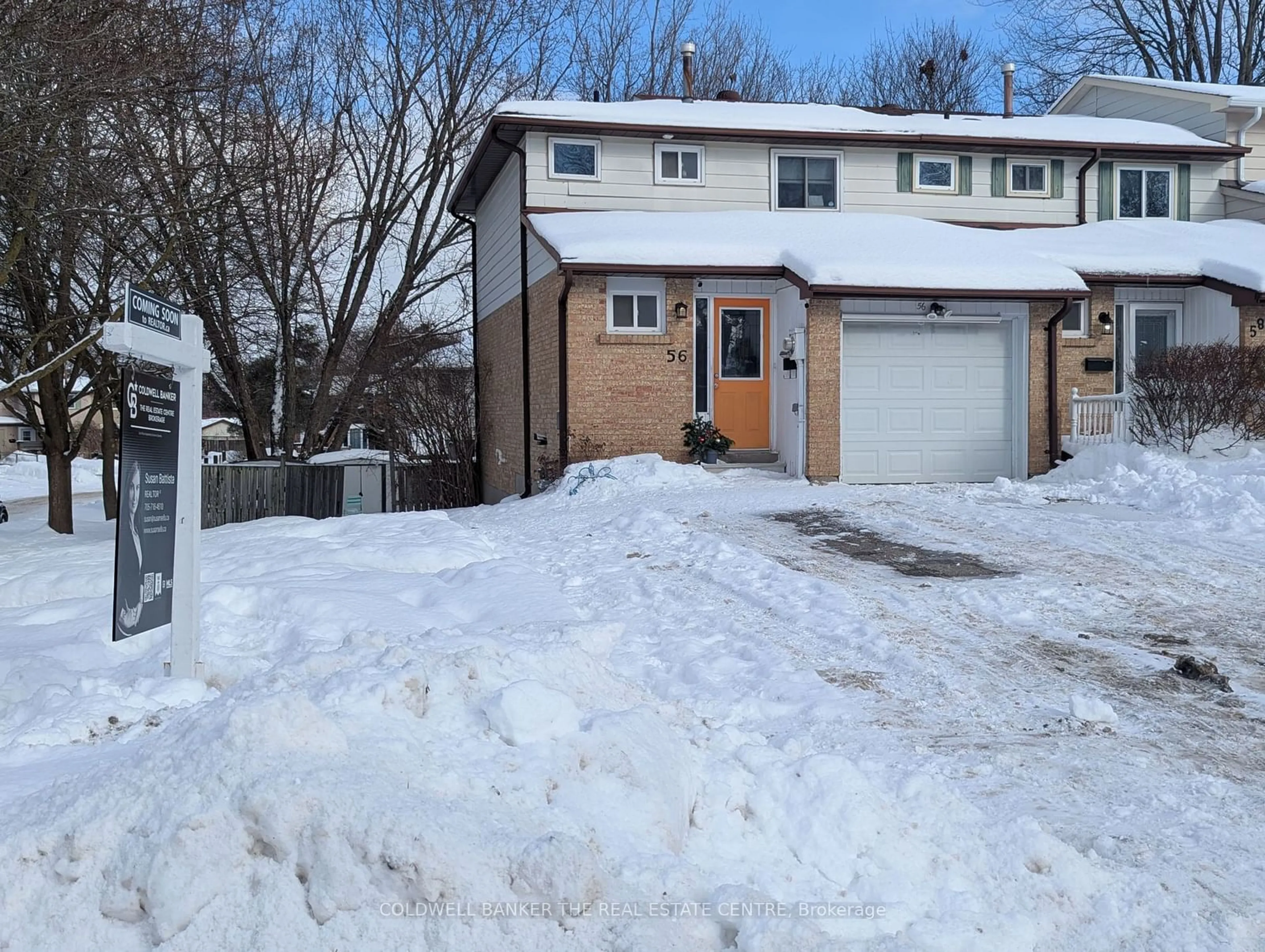 A pic from outside/outdoor area/front of a property/back of a property/a pic from drone, street for 56 Chaucer Cres, Barrie Ontario L4N 4T7