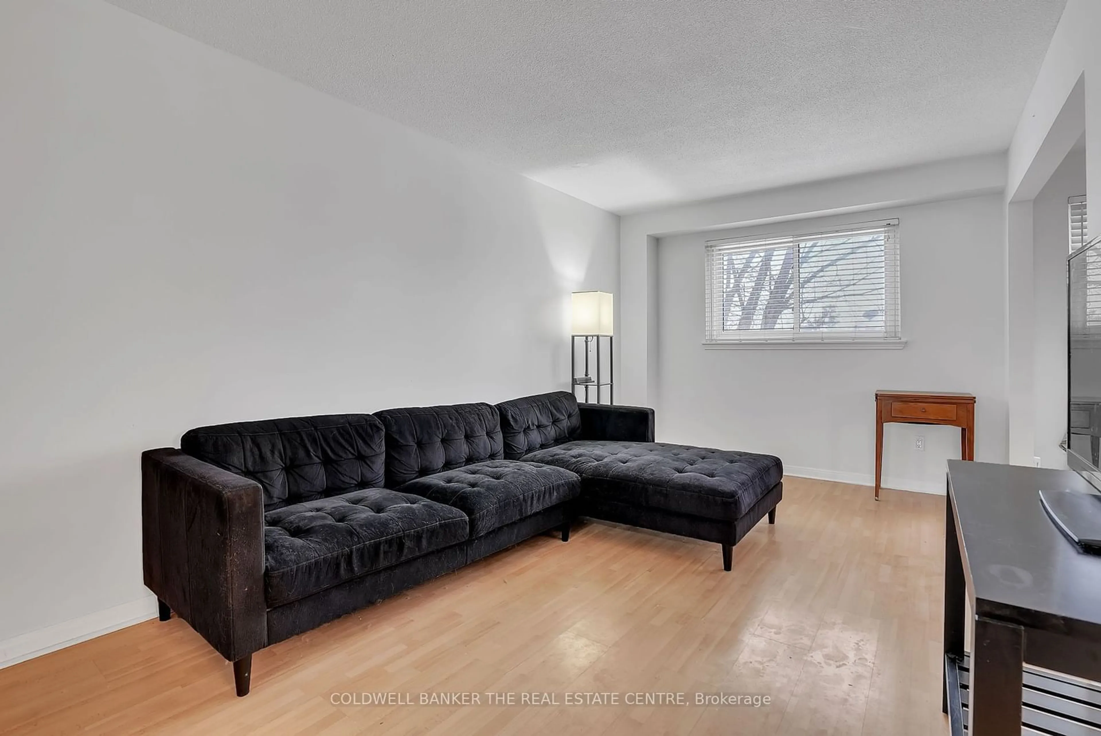 Living room with furniture, unknown for 56 Chaucer Cres, Barrie Ontario L4N 4T7